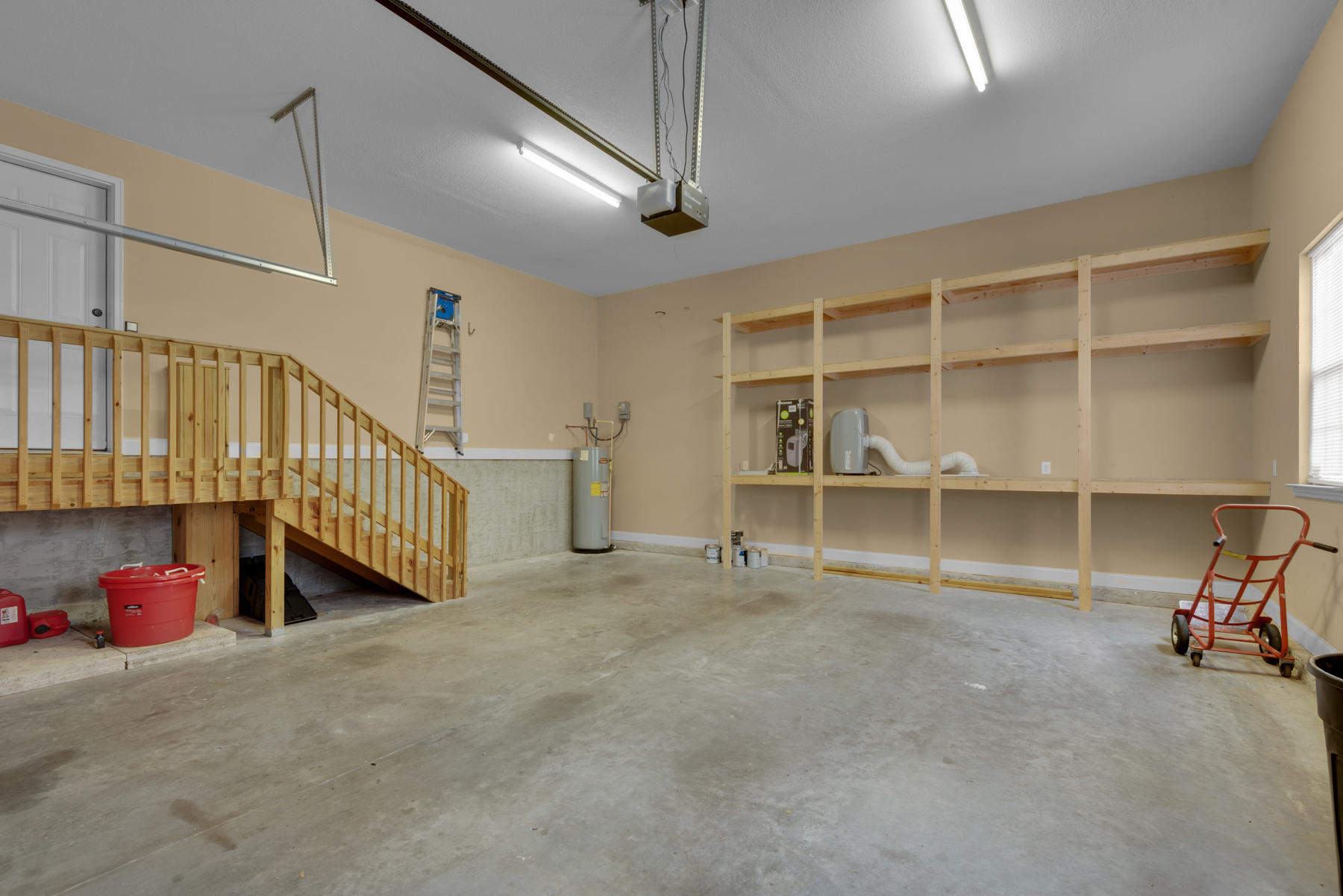 FOX VALLEY - Residential