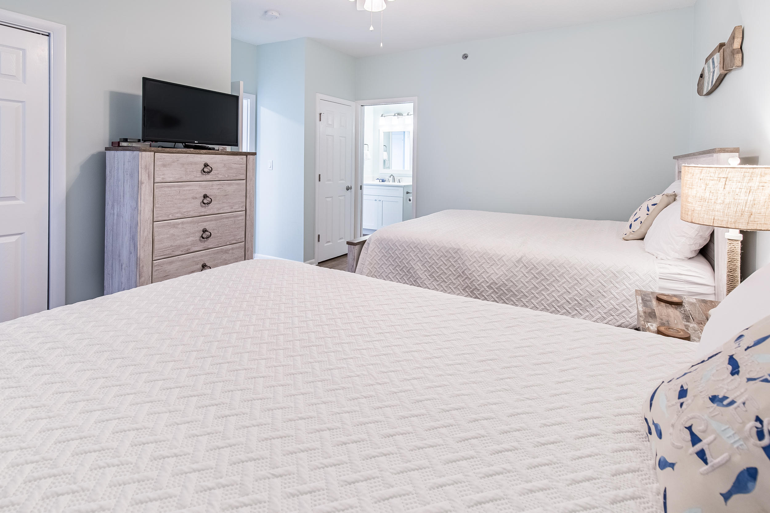 HIGH POINTE RESORT CONDO - Residential