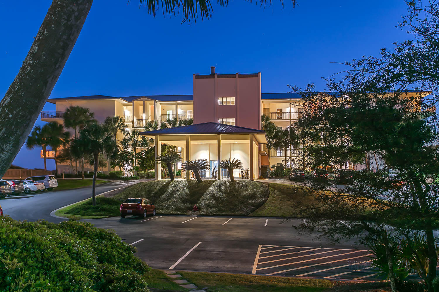 HIGH POINTE RESORT CONDO - Residential