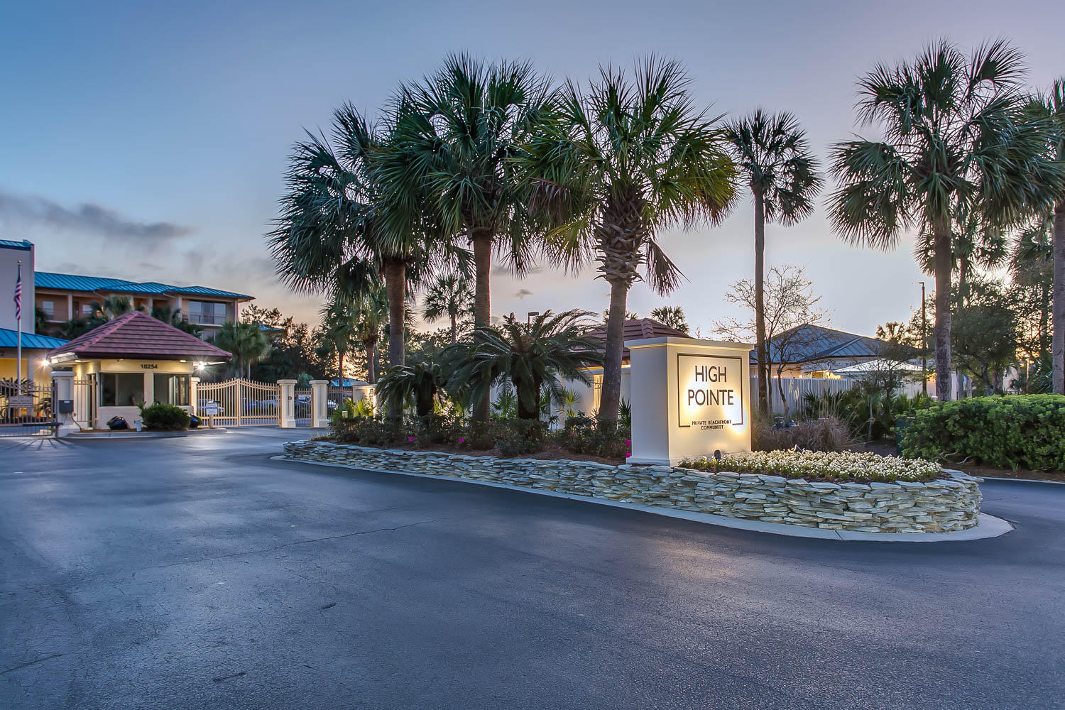 HIGH POINTE RESORT CONDO - Residential