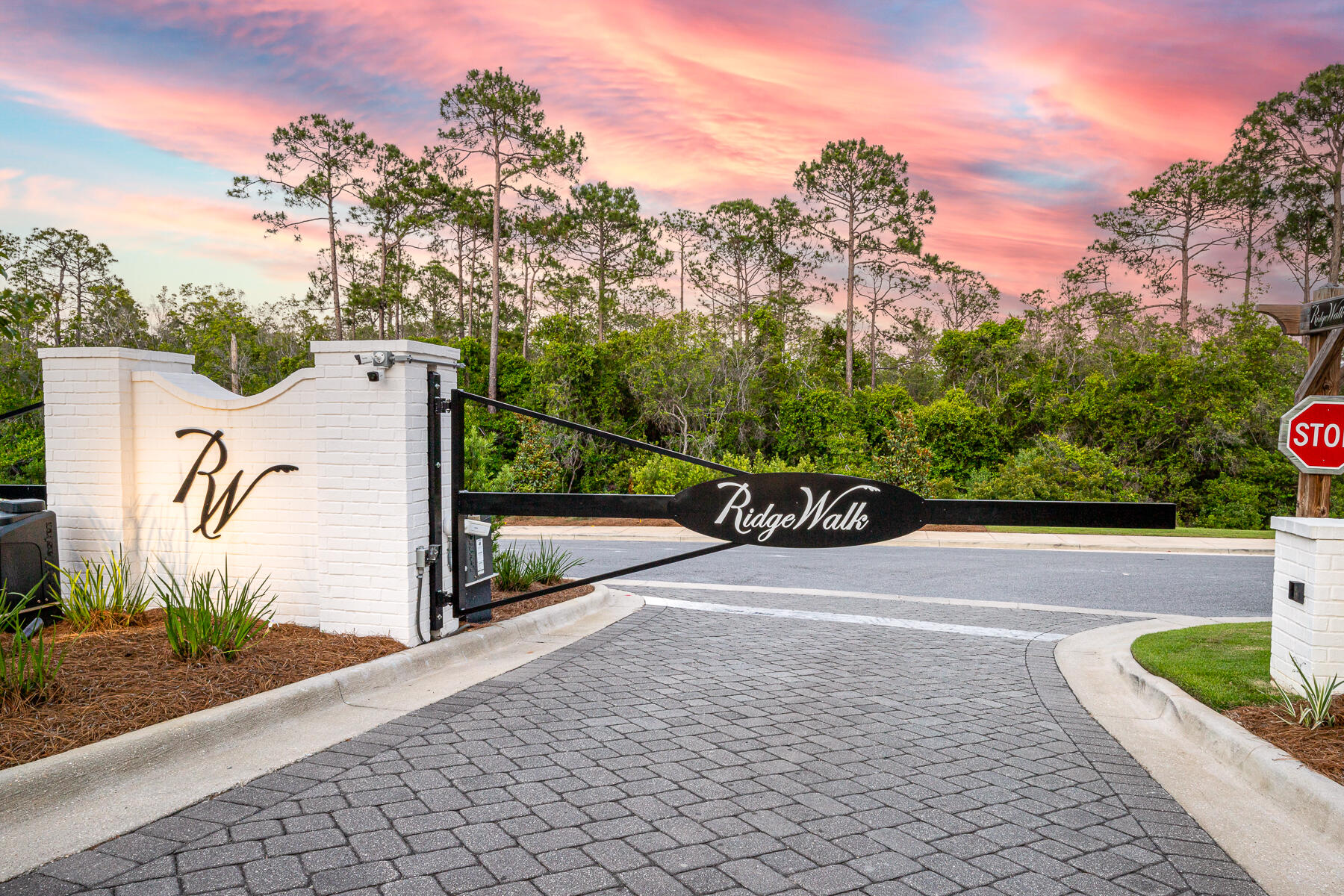 Ridgewalk - Residential
