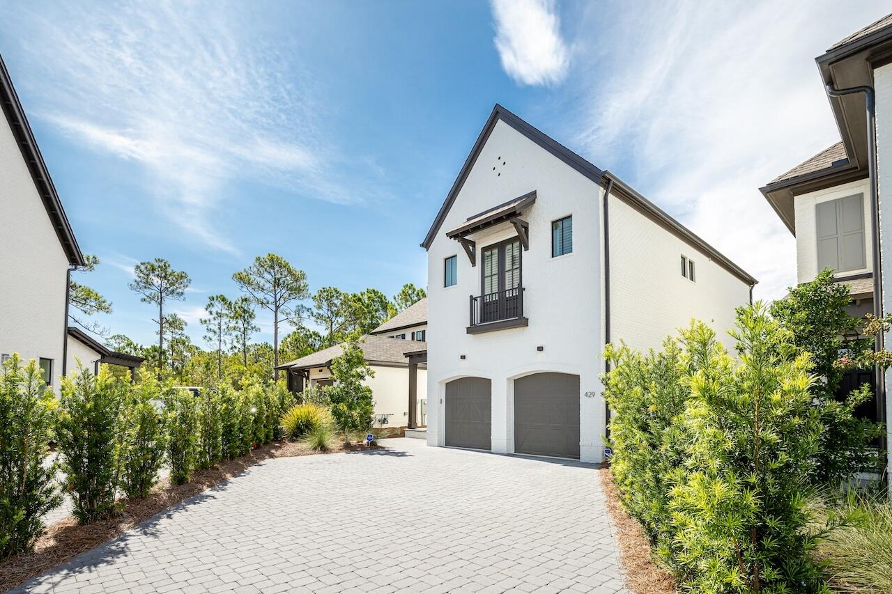 Ridgewalk - Residential