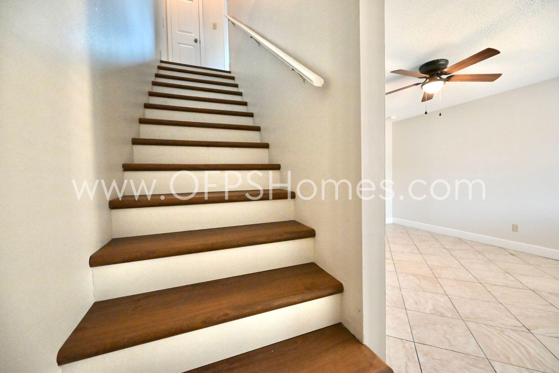 INDIAN HILLS - Residential Lease