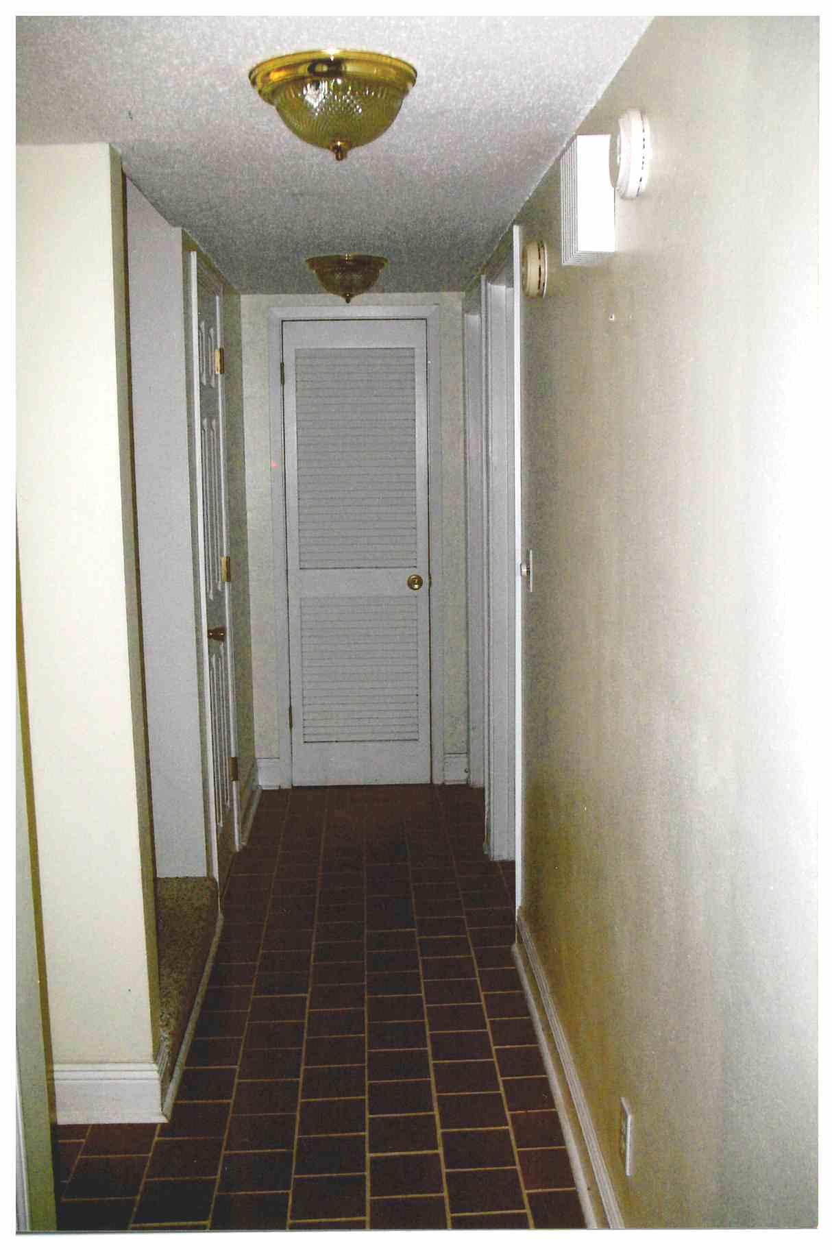 NO RECORDED SUBDIVISION - Land