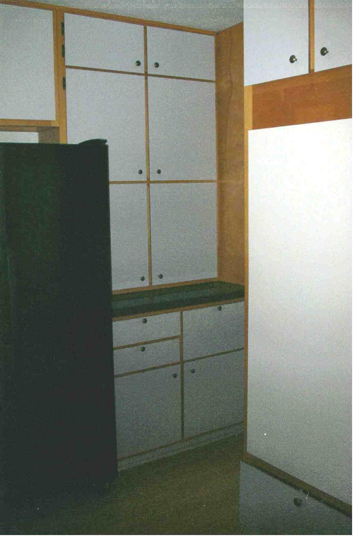 NO RECORDED SUBDIVISION - Land