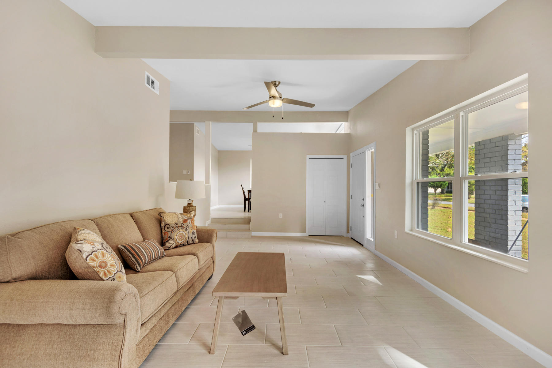 HOWARD S/D LOT 24 - Residential