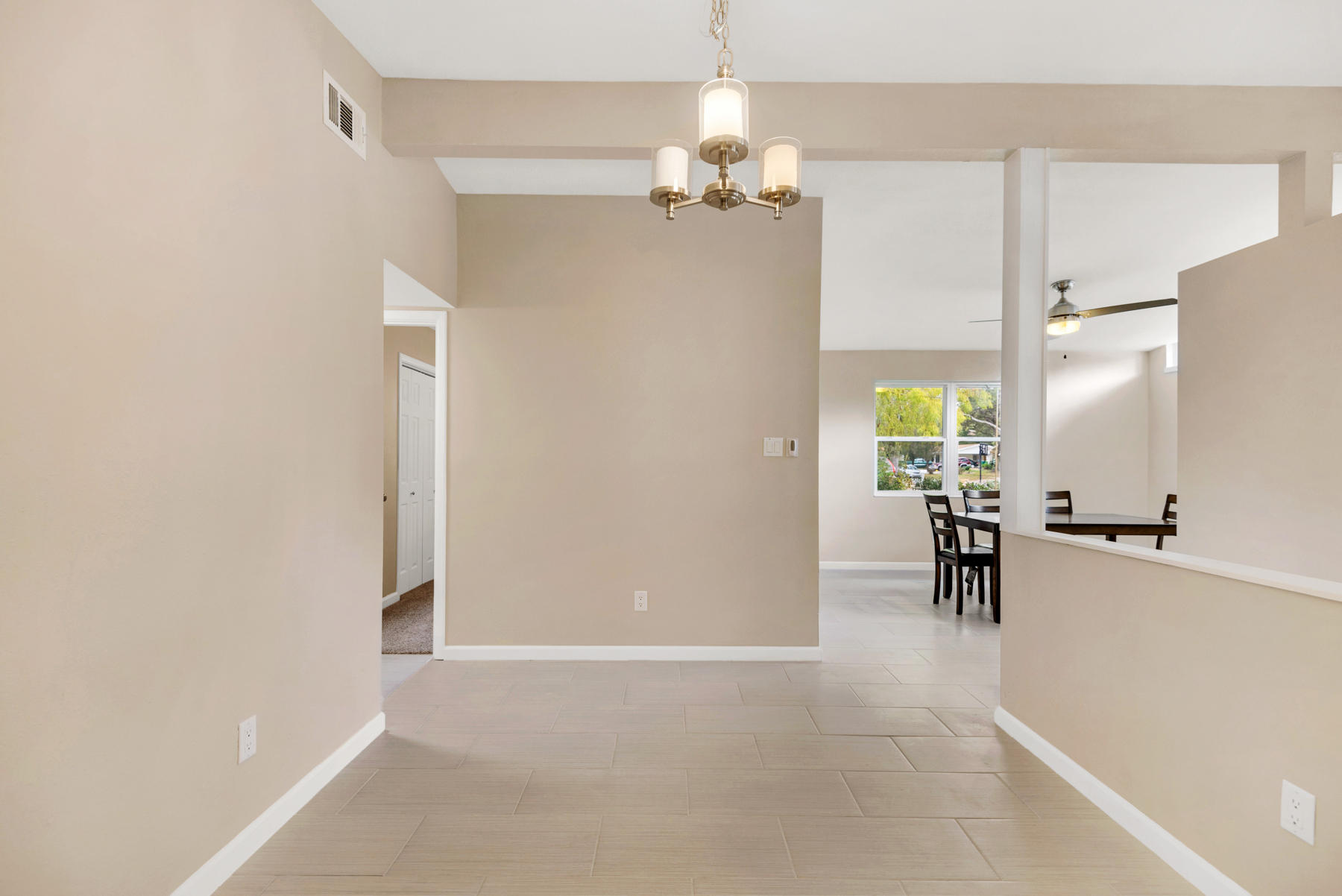 HOWARD S/D LOT 24 - Residential