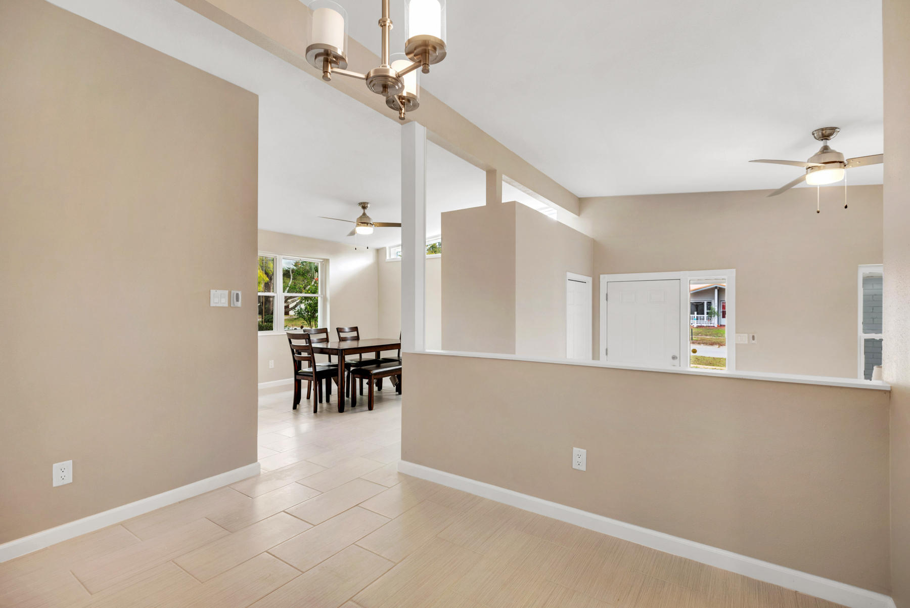 HOWARD S/D LOT 24 - Residential