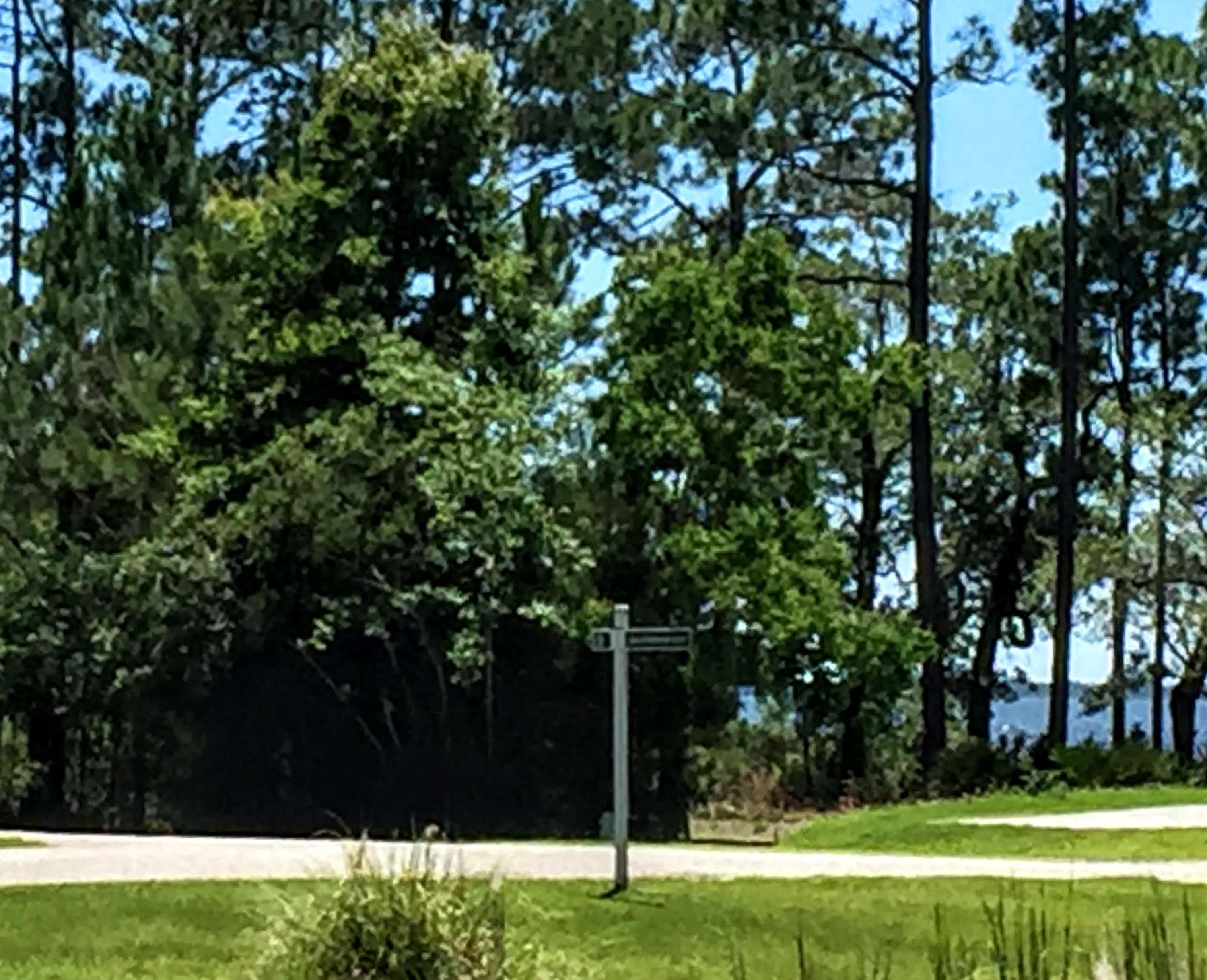 BAY HARBOUR - Land