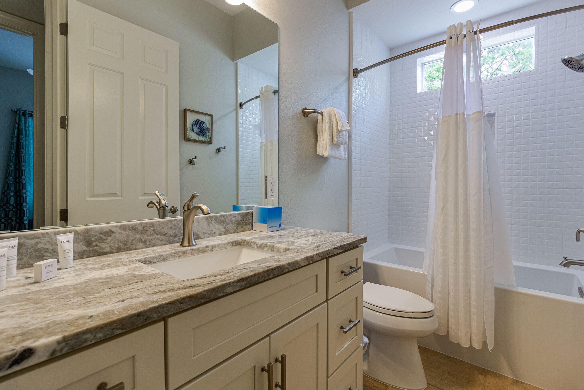 CRYSTAL COVE - Residential Lease