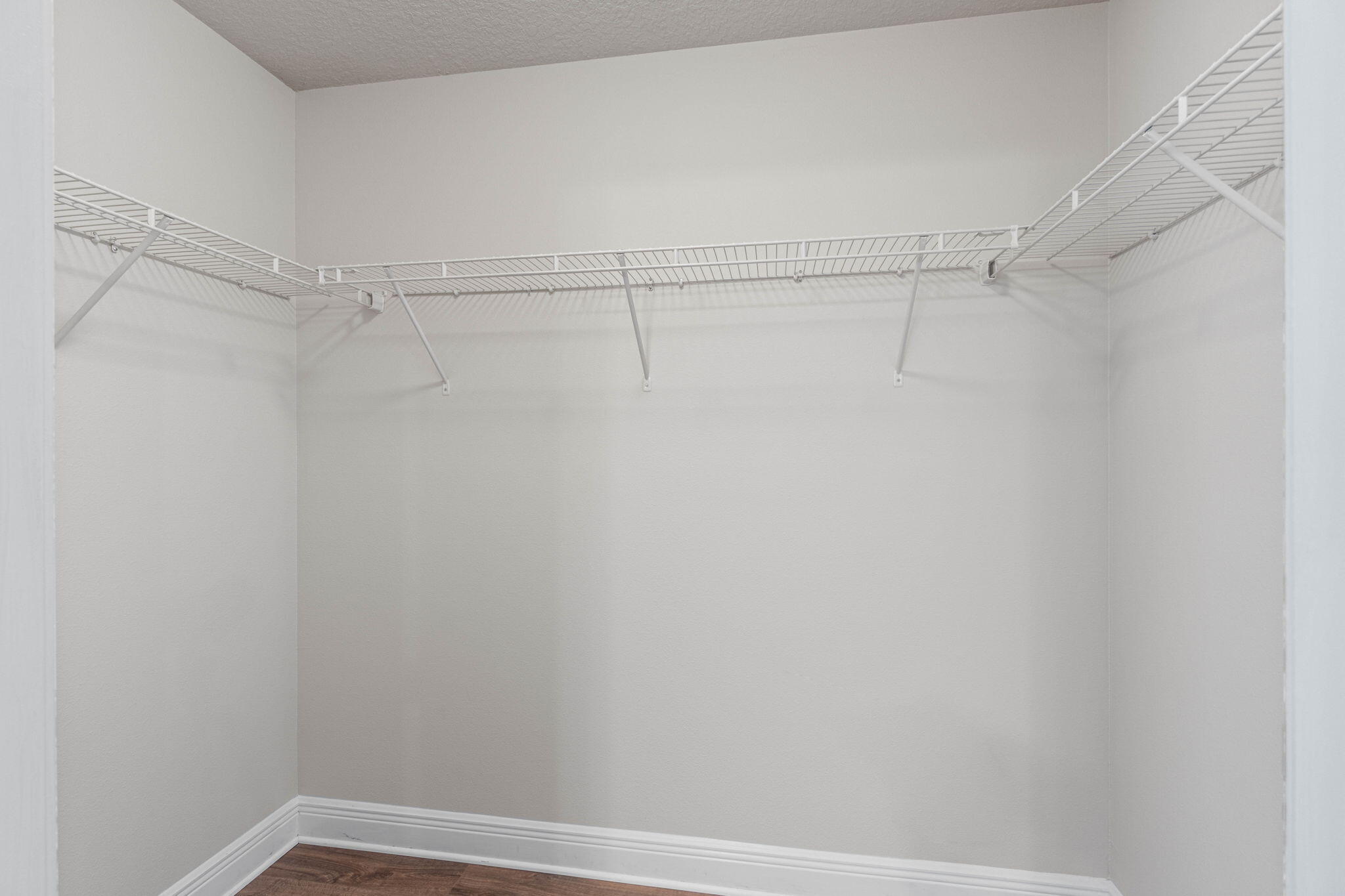 RESERVE POINTE - Residential