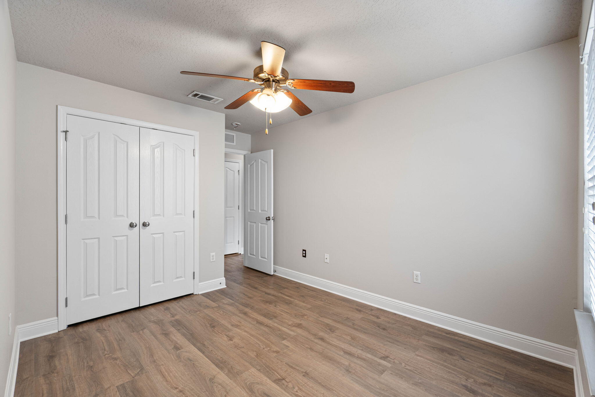 RESERVE POINTE - Residential