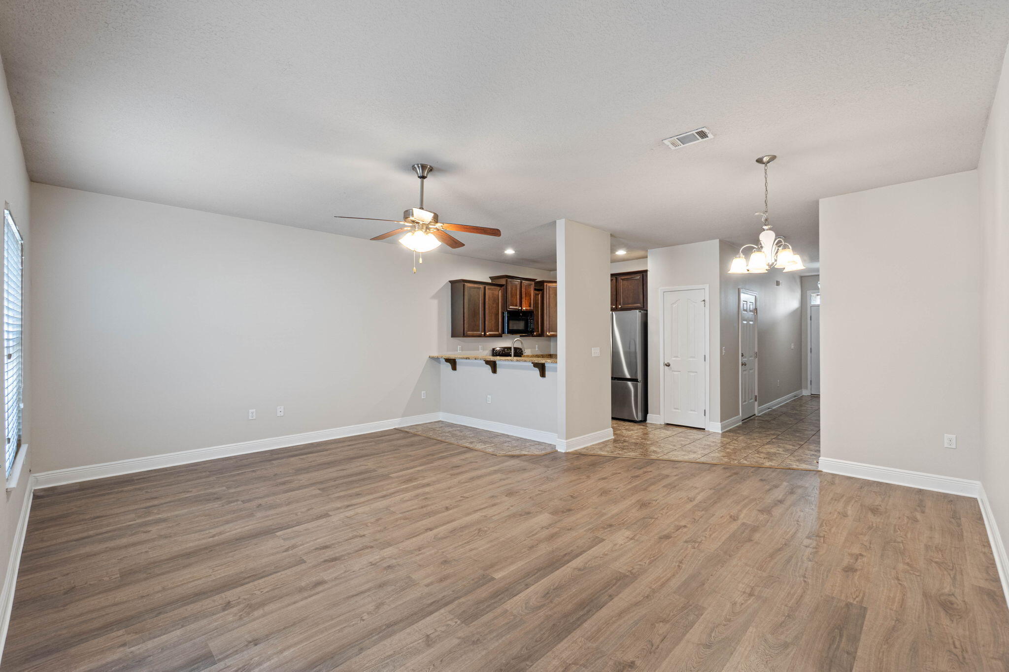 RESERVE POINTE - Residential