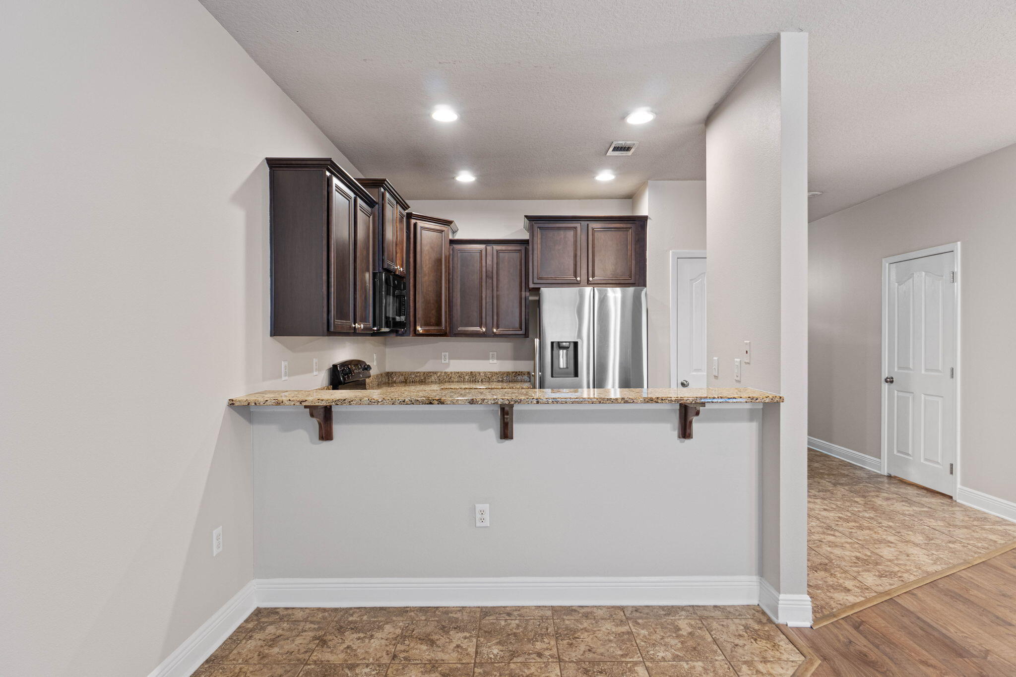 RESERVE POINTE - Residential