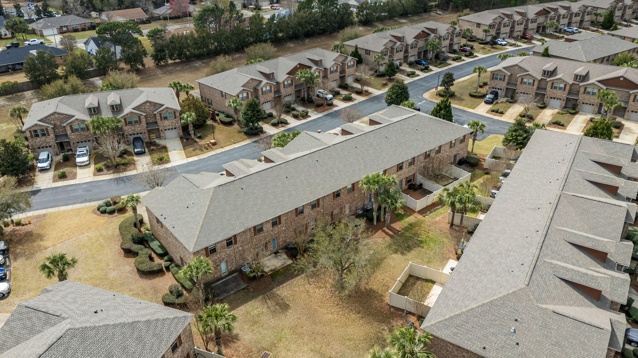 RESERVE POINTE - Residential