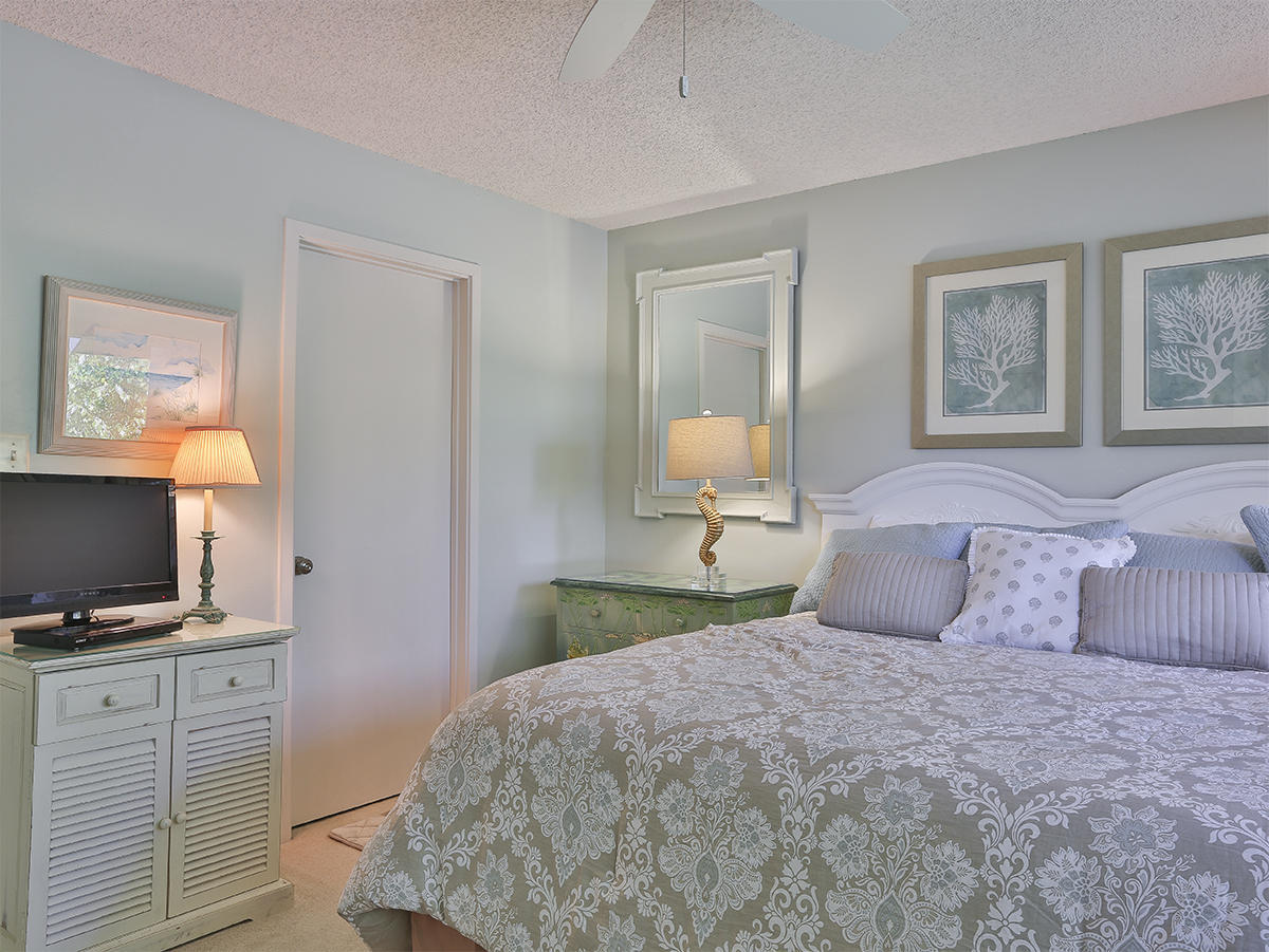 BEACHWALK VILLAS PH 01 - Residential