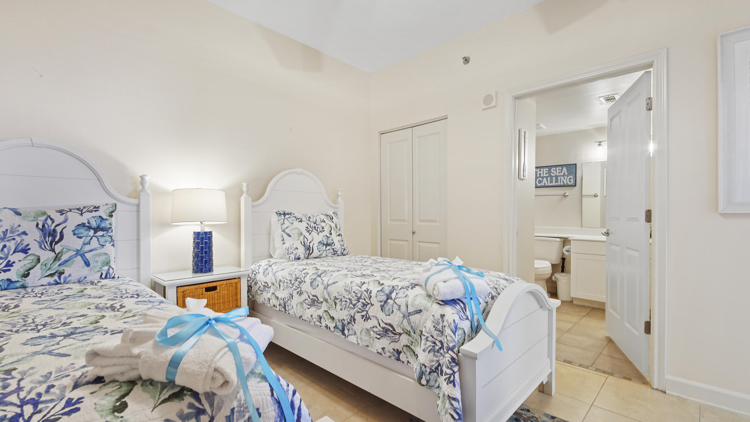 SHORES OF PANAMA - Residential