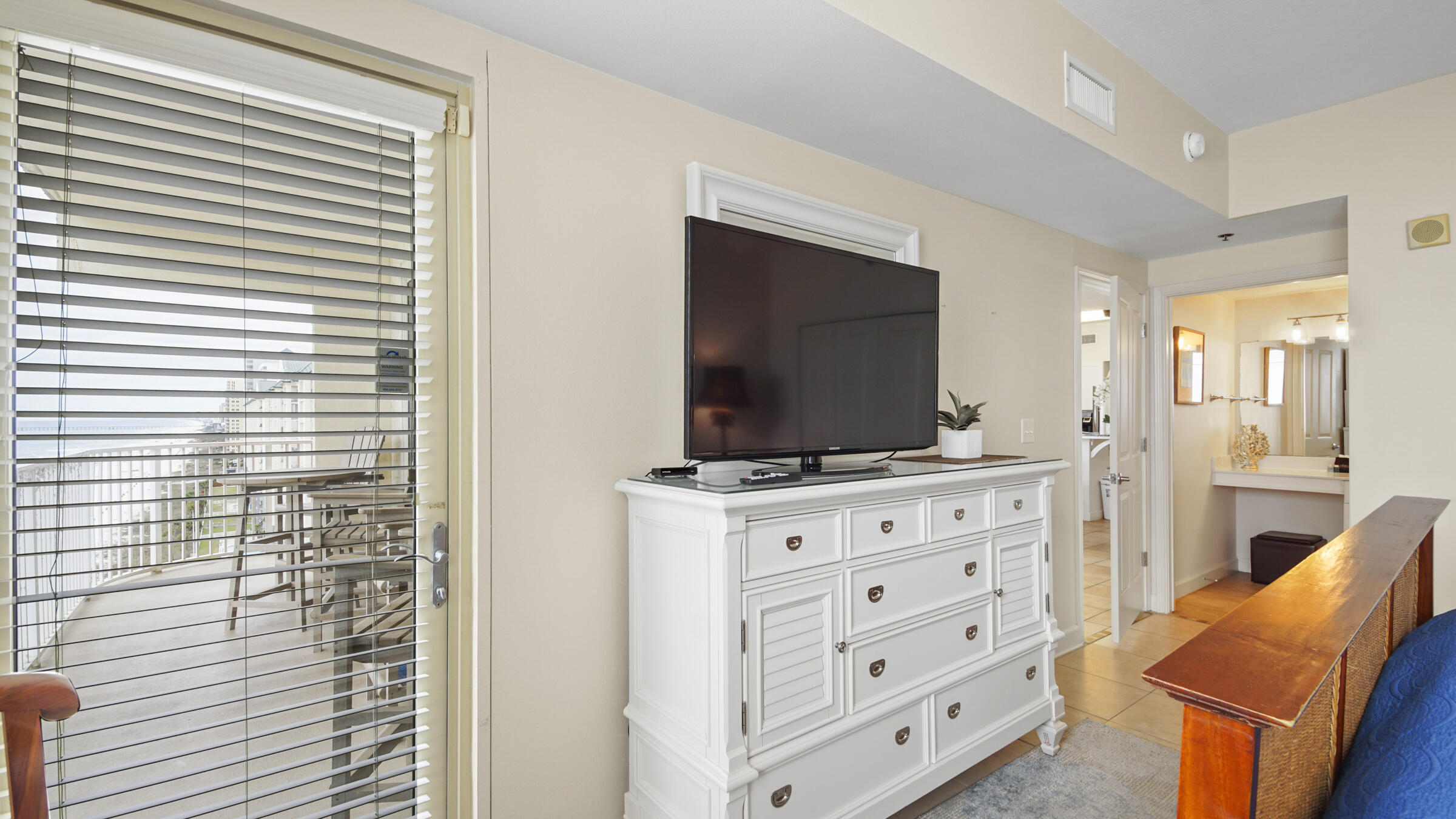 SHORES OF PANAMA - Residential