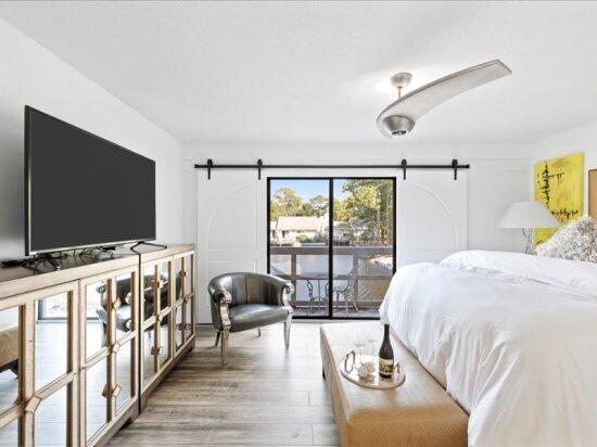 LINKSIDE VILLAGE UNIT 1 - Residential Lease