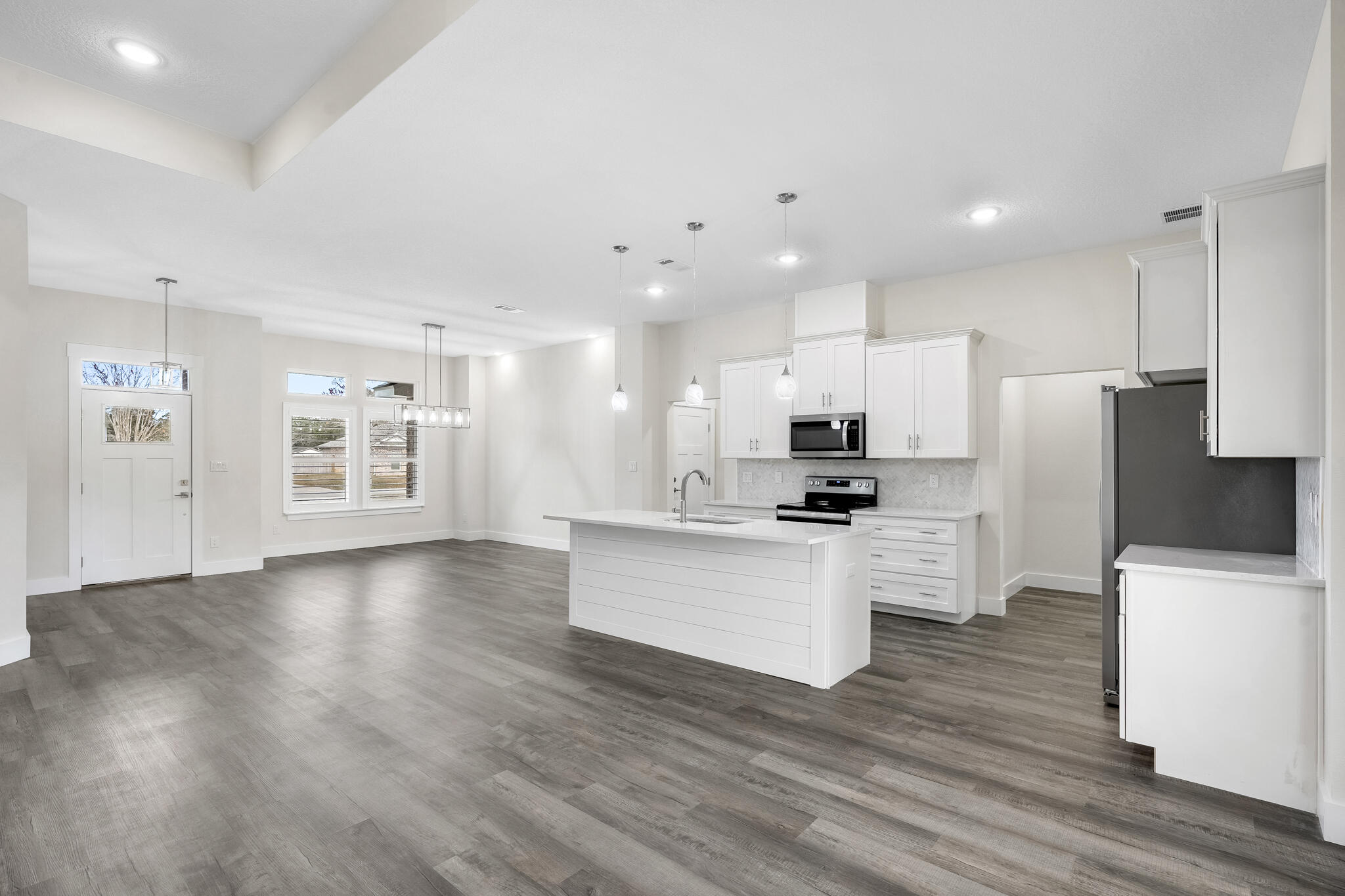 NAVARRE S/D 2ND ADDN - Residential