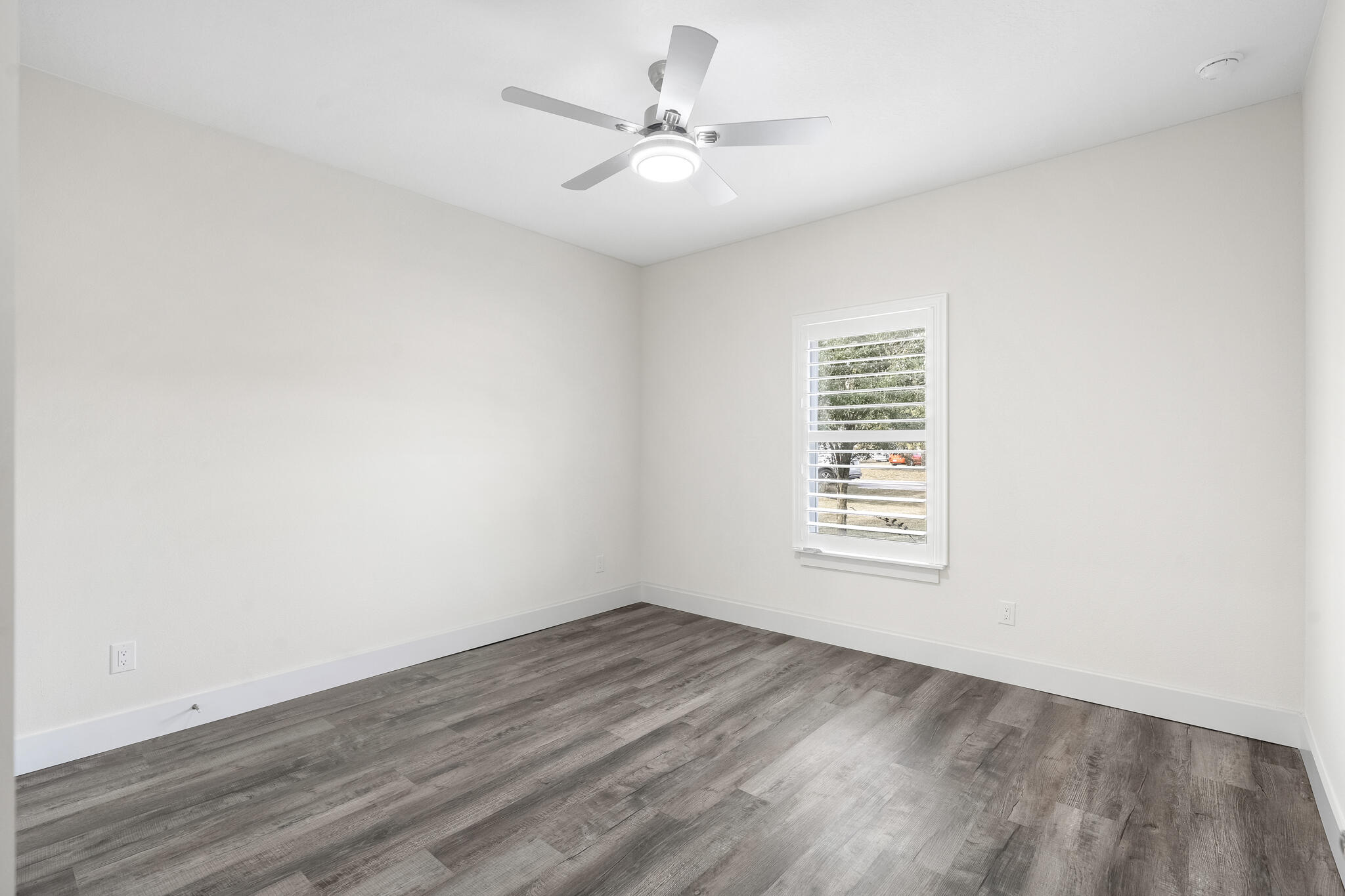 NAVARRE S/D 2ND ADDN - Residential