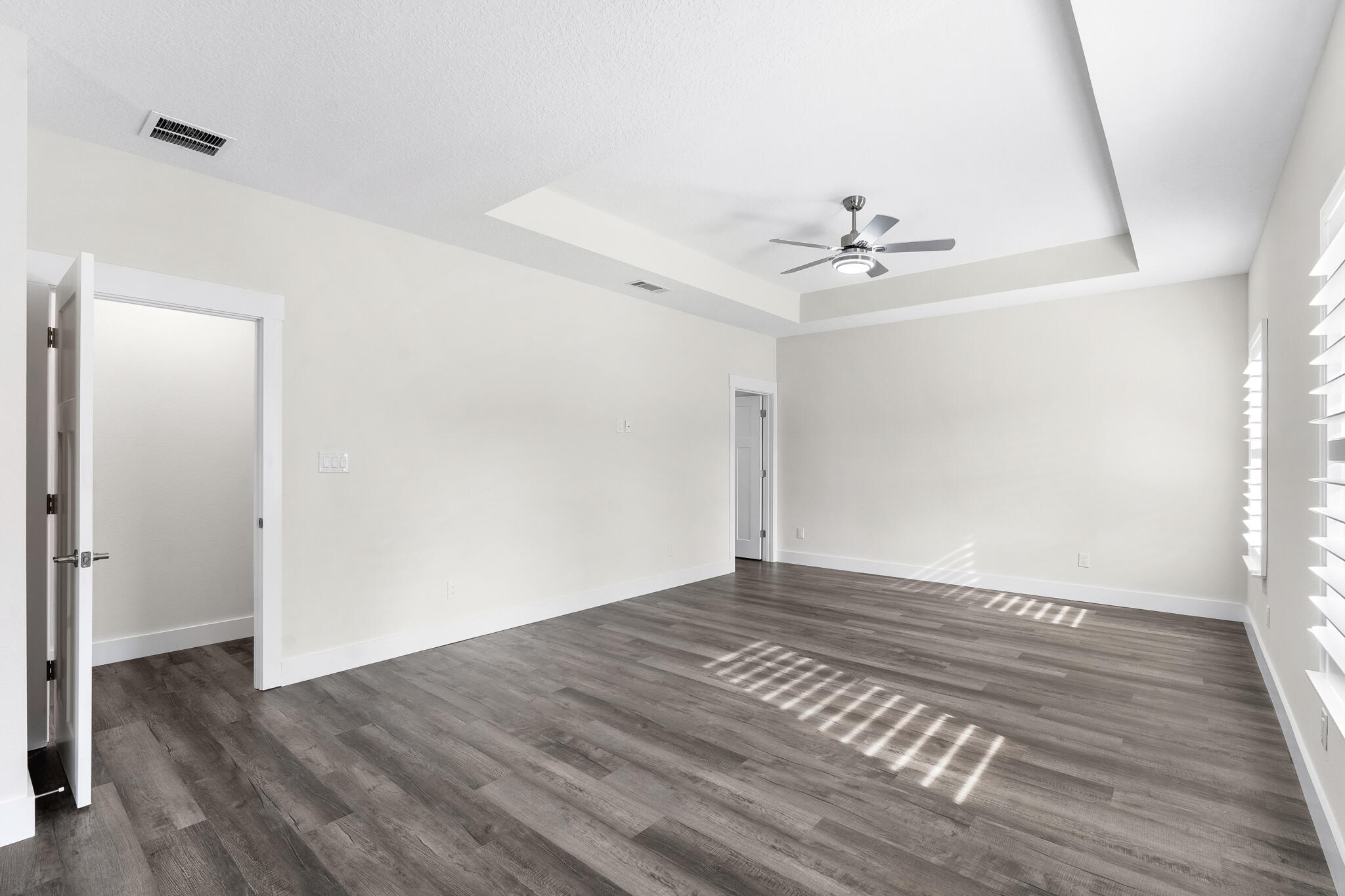 NAVARRE S/D 2ND ADDN - Residential