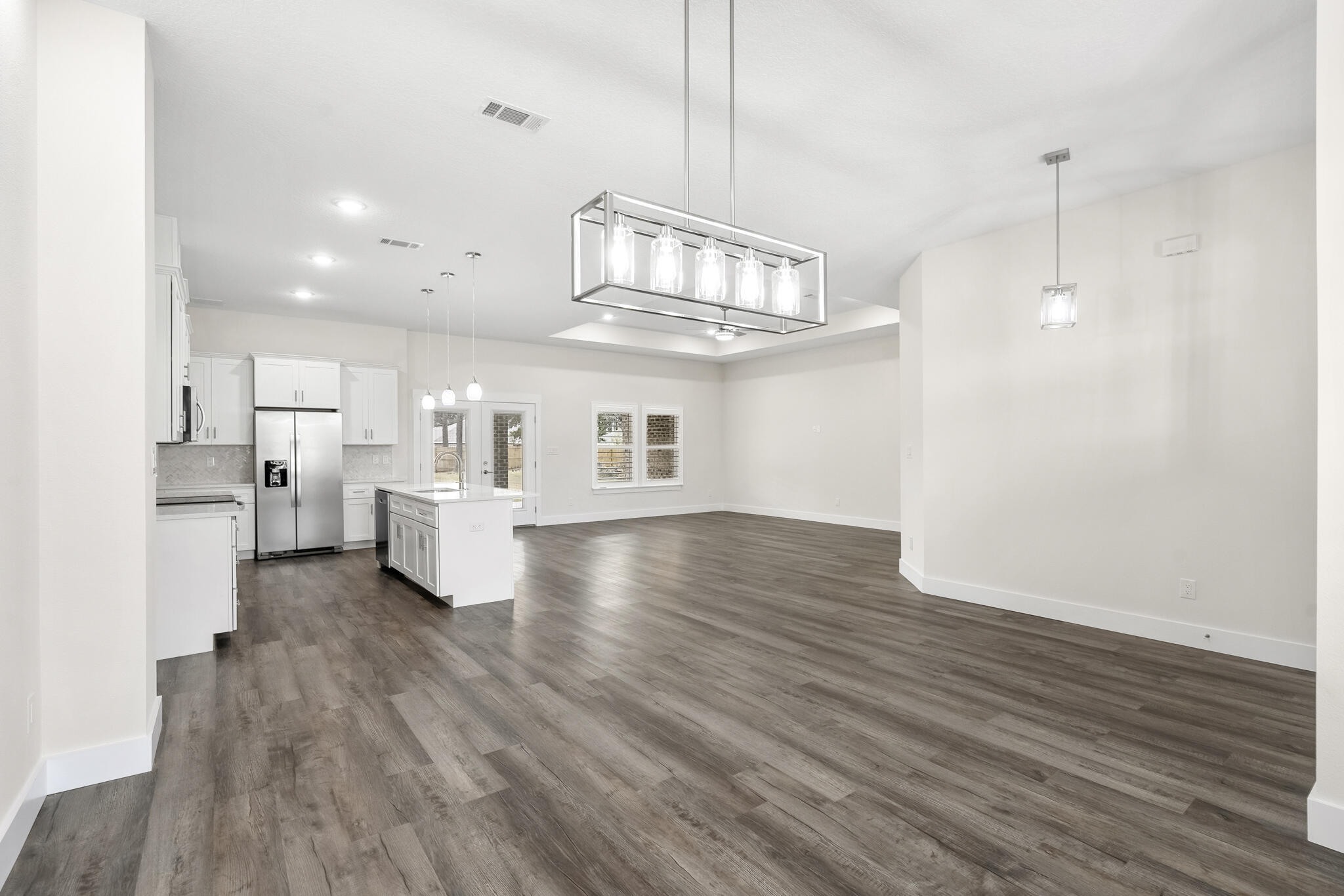 NAVARRE S/D 2ND ADDN - Residential