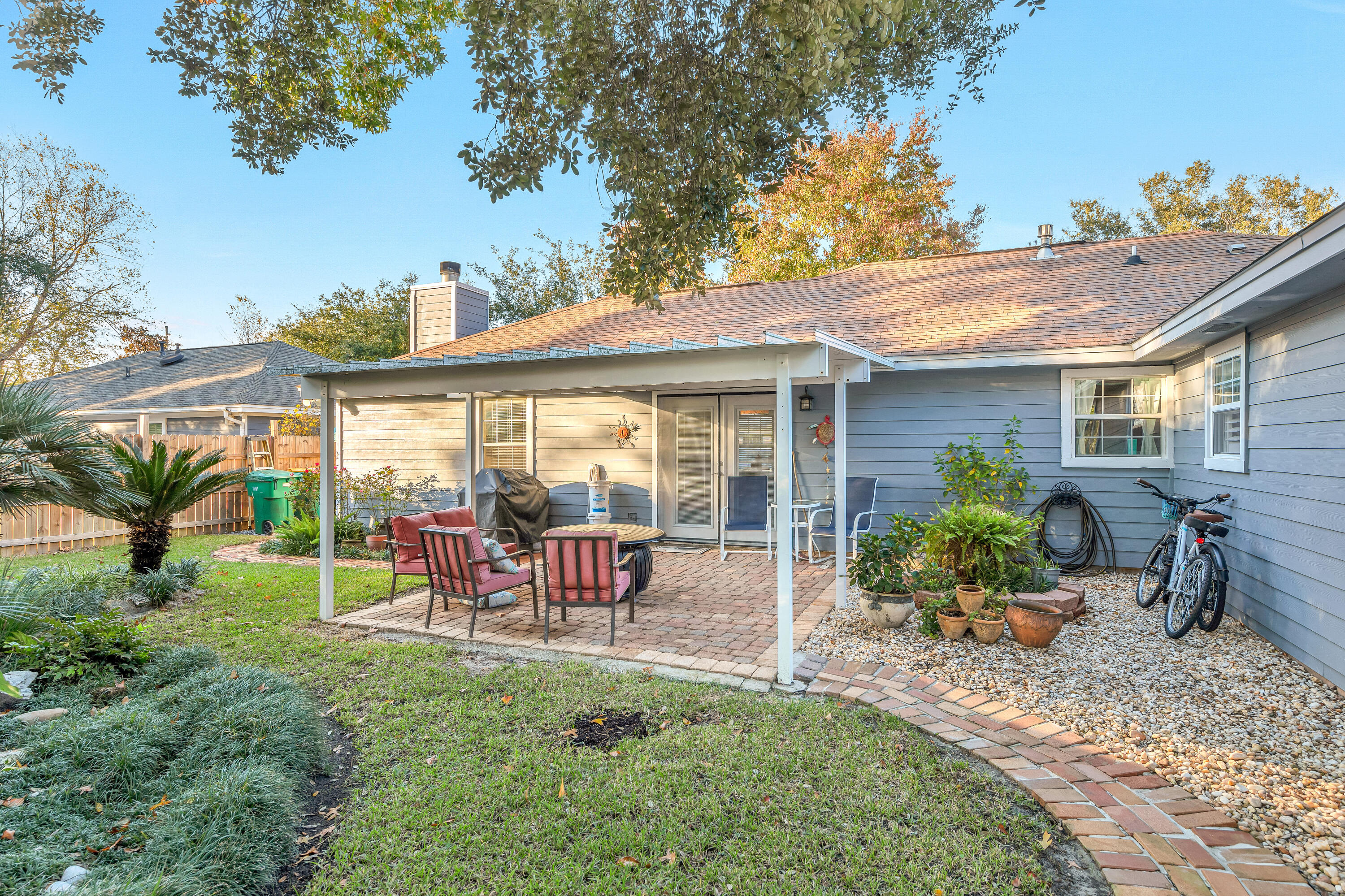 WYNNEHAVEN BCH EST 1ST ADD - Residential