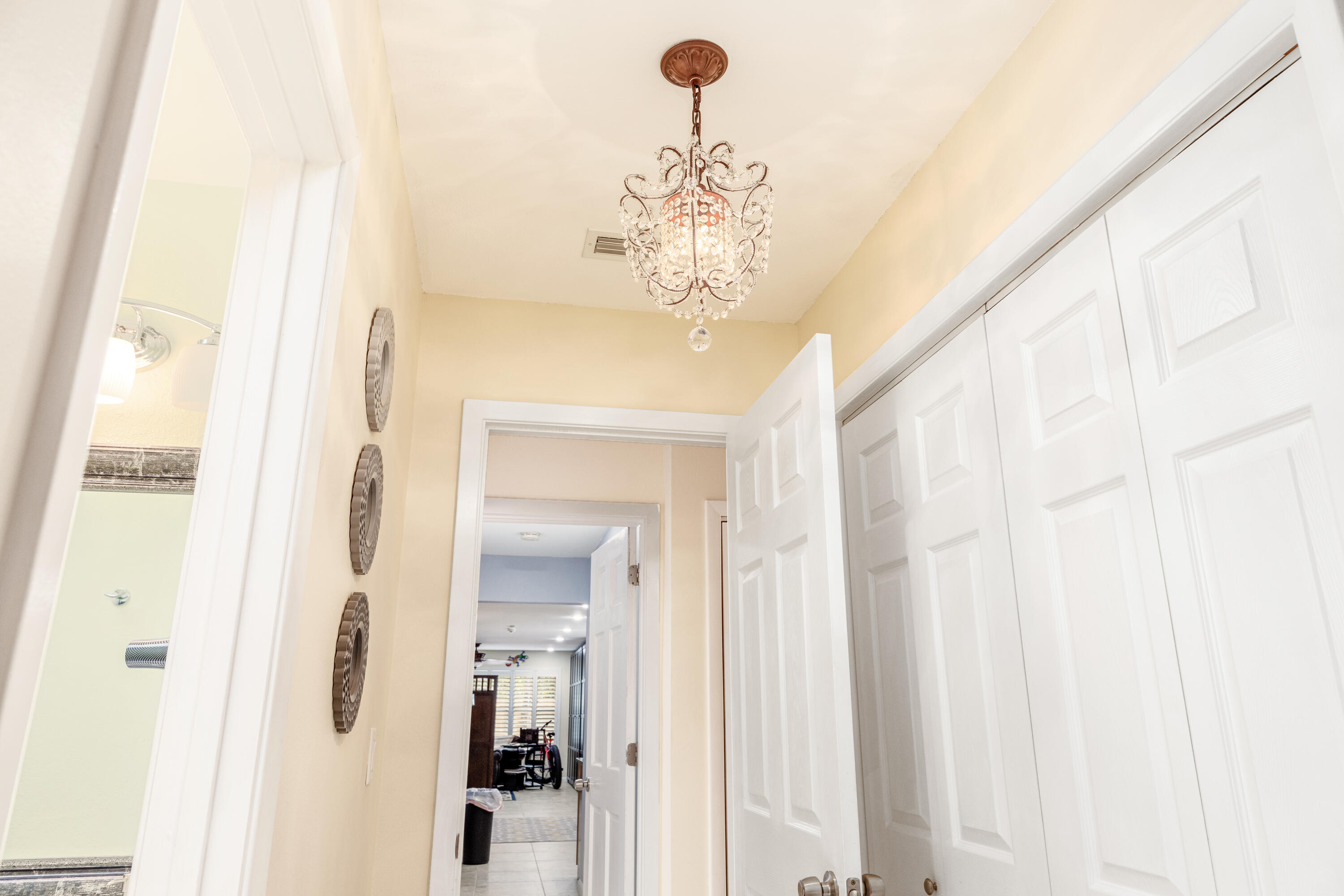 WYNNEHAVEN BCH EST 1ST ADD - Residential