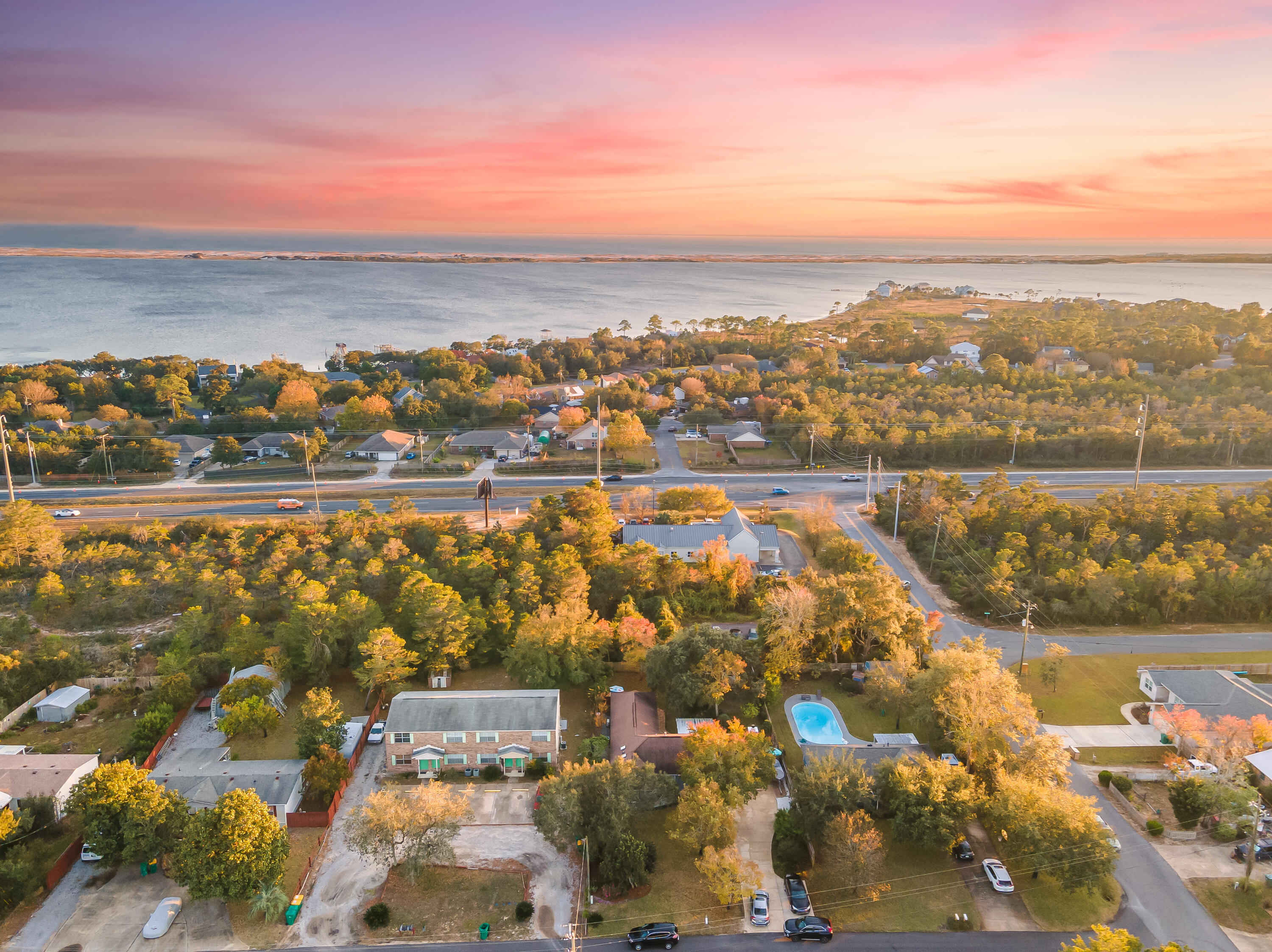 WYNNEHAVEN BCH EST 1ST ADD - Residential