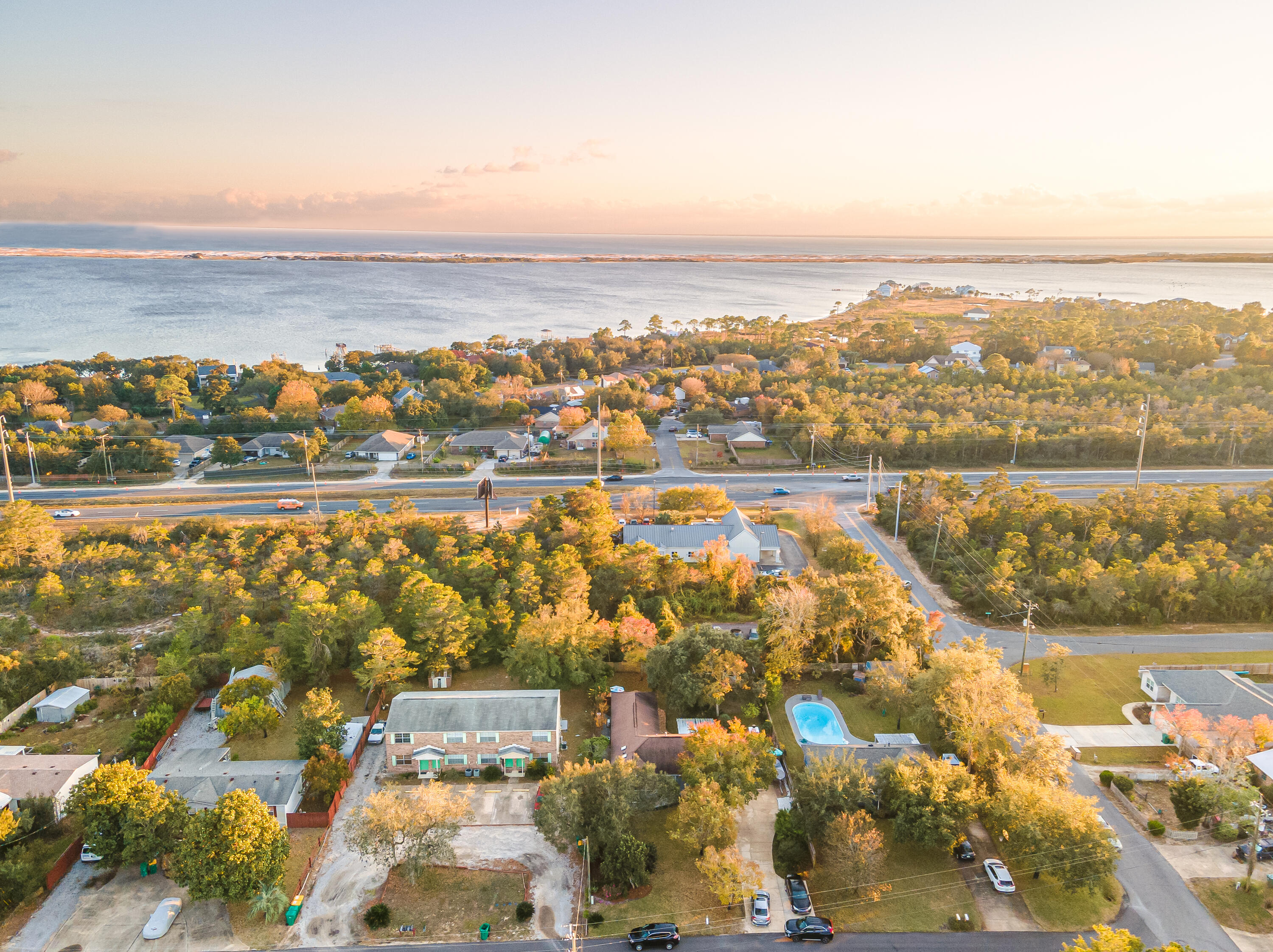 WYNNEHAVEN BCH EST 1ST ADD - Residential