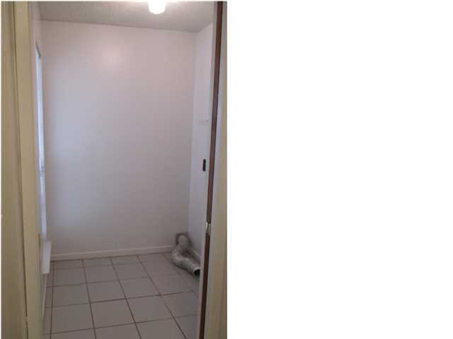 CLASSIC MANOR - Residential Lease