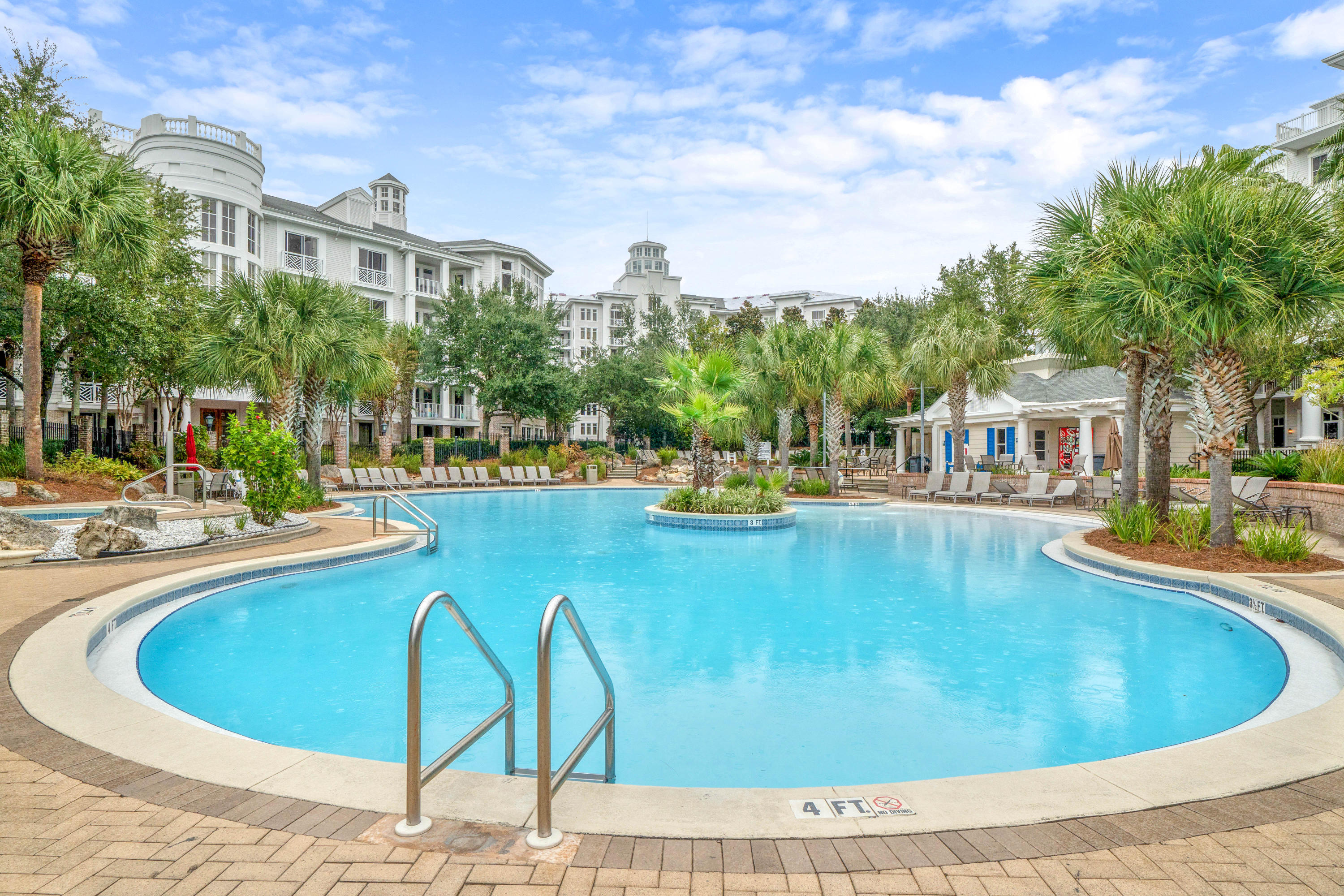 GRAND SANDESTIN - Residential
