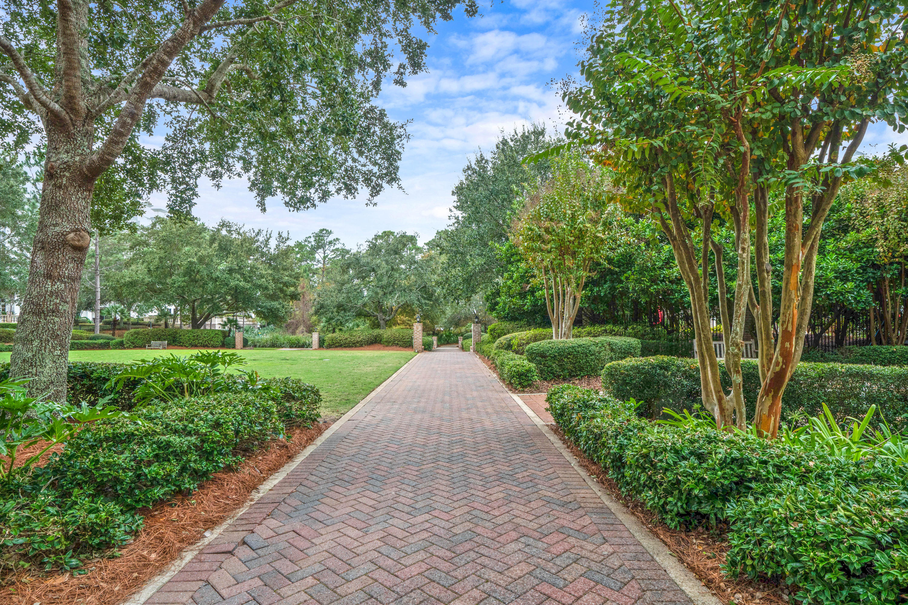 GRAND SANDESTIN - Residential