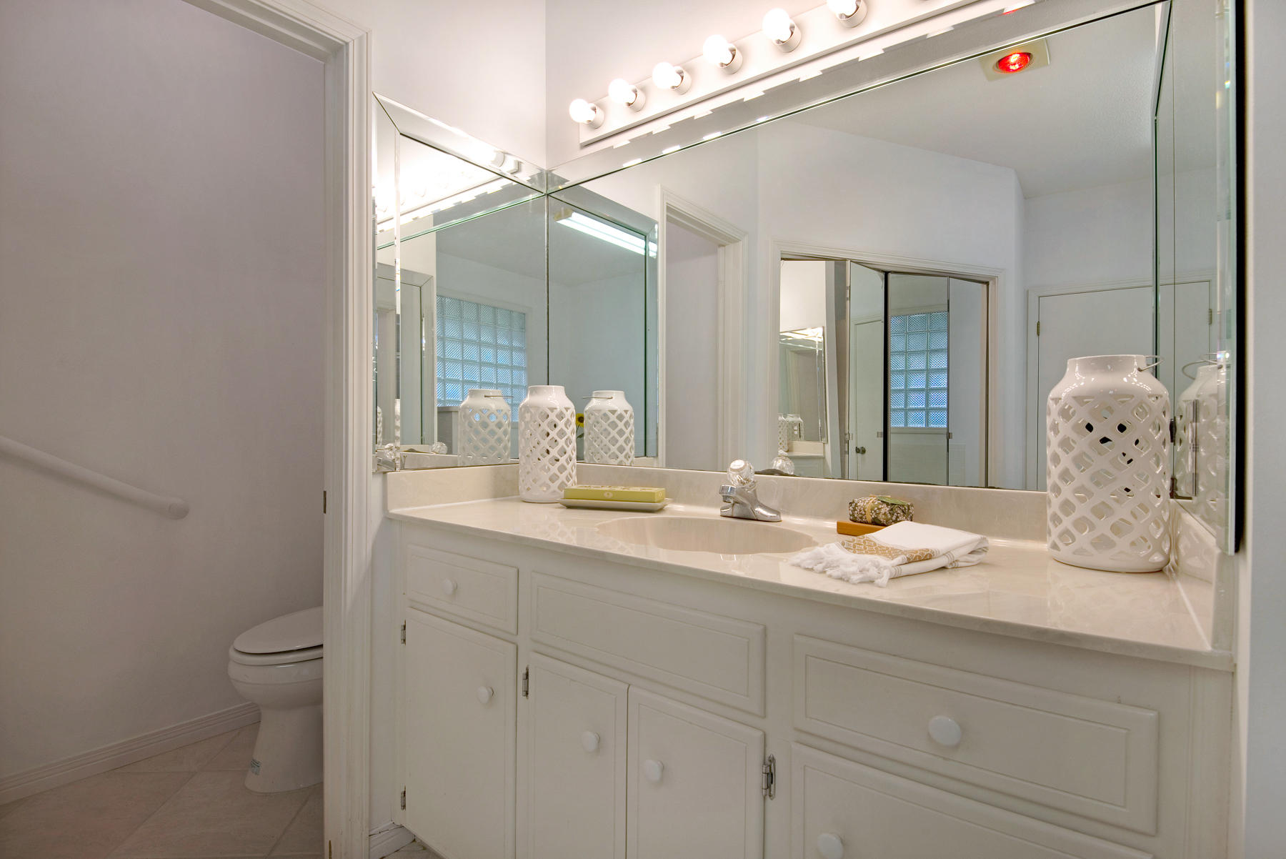 ALEXANDER HEIGHTS - Residential