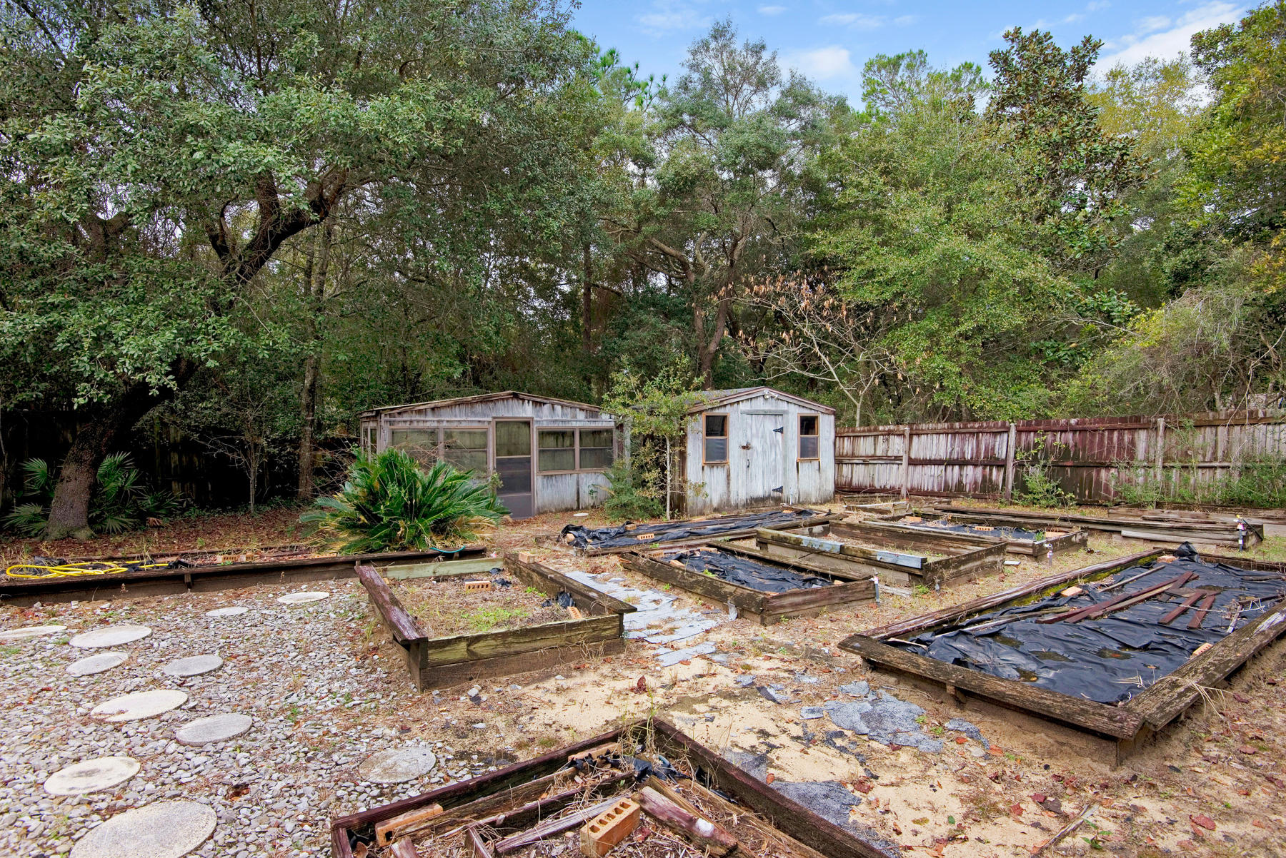 ALEXANDER HEIGHTS - Residential