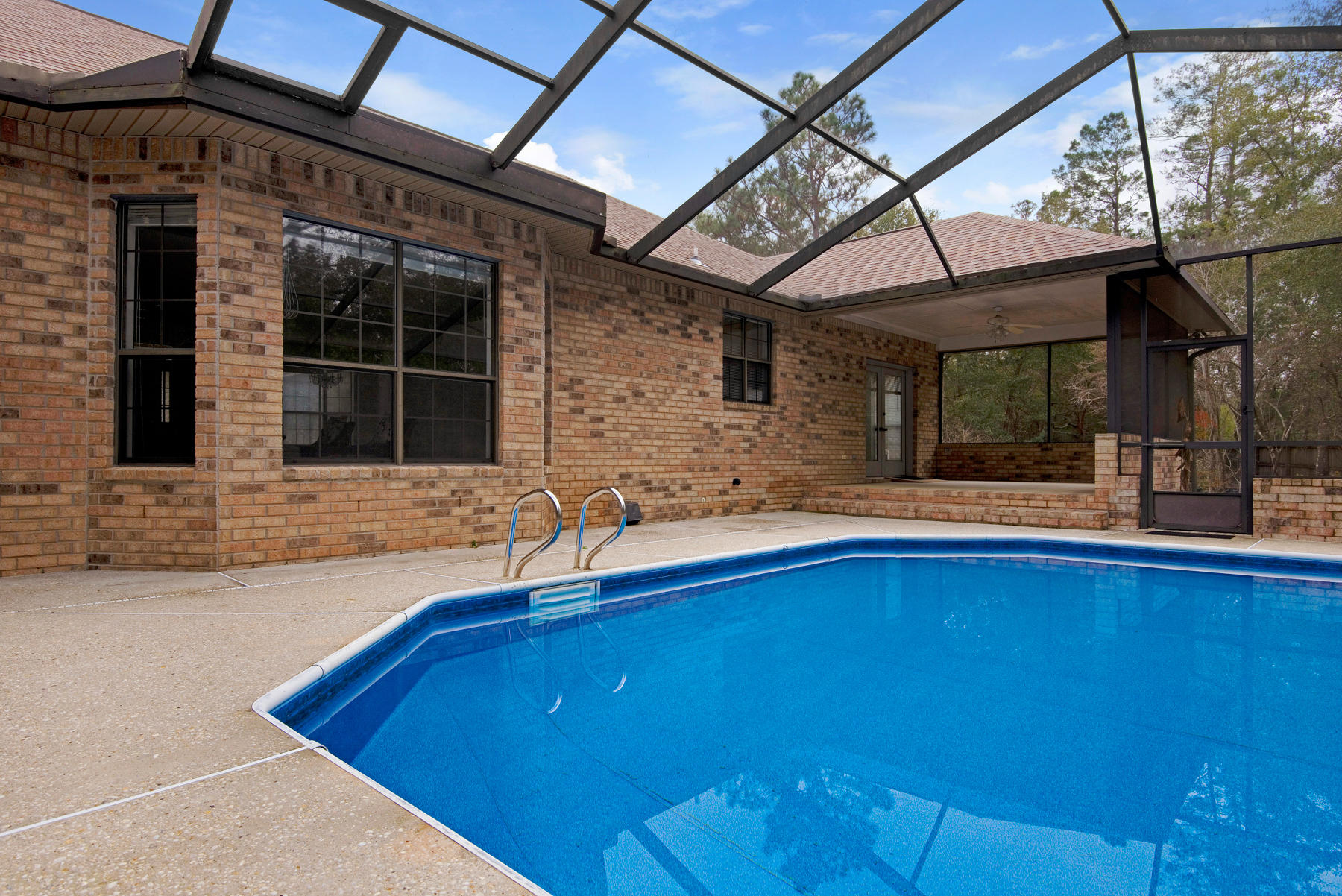 ALEXANDER HEIGHTS - Residential