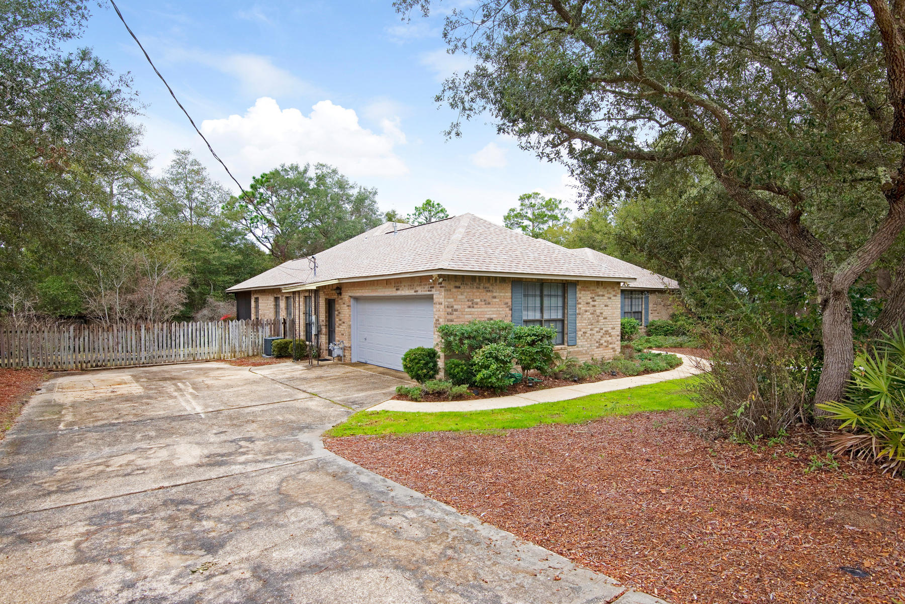 ALEXANDER HEIGHTS - Residential