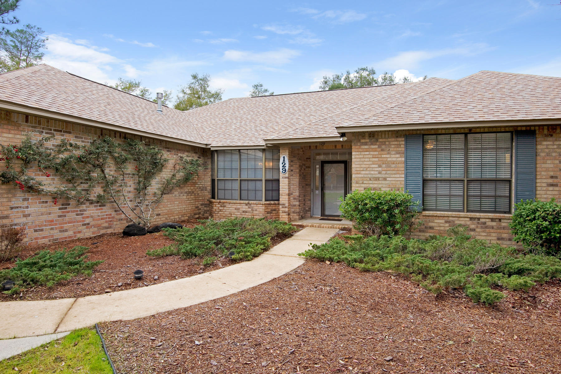 ALEXANDER HEIGHTS - Residential