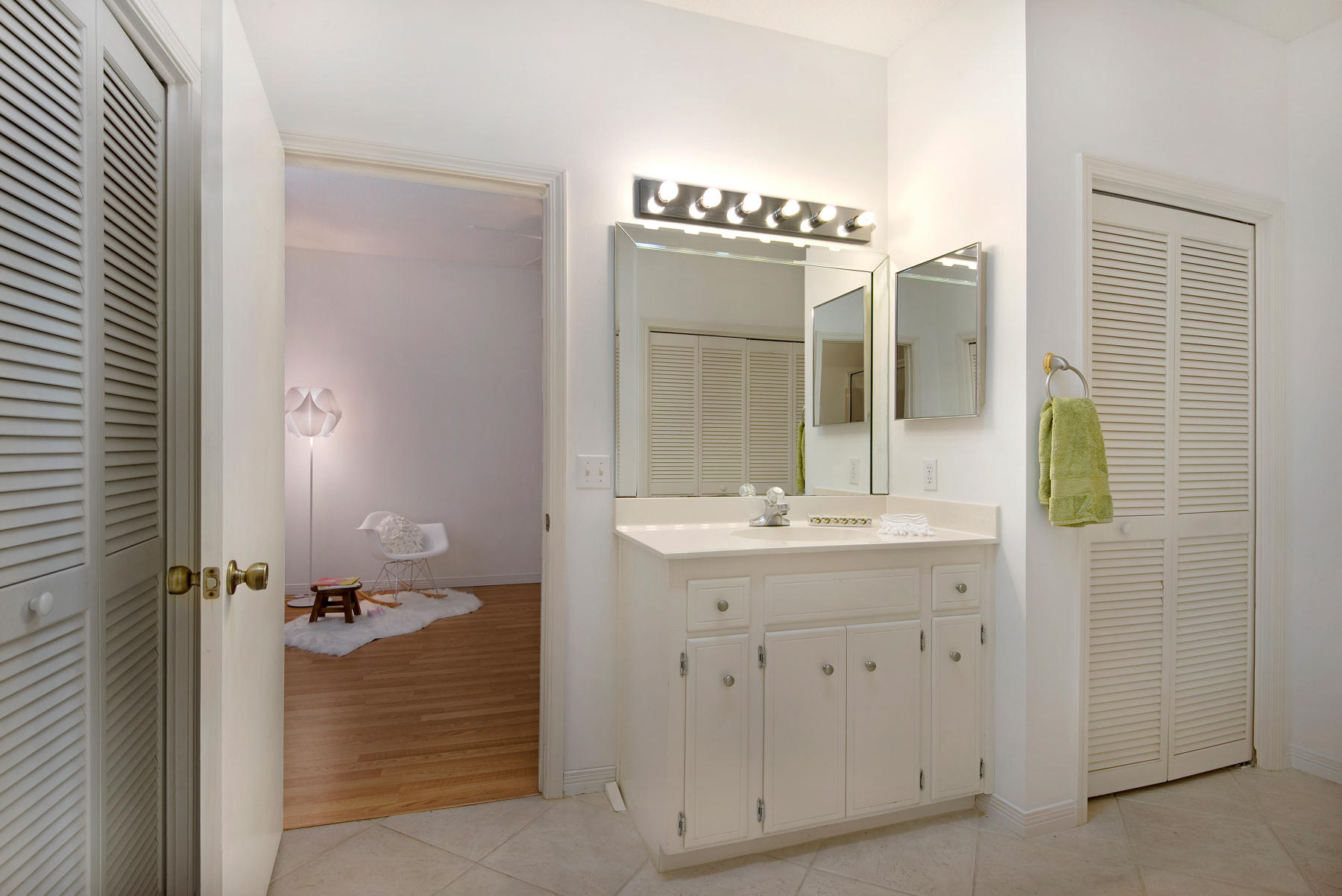 ALEXANDER HEIGHTS - Residential