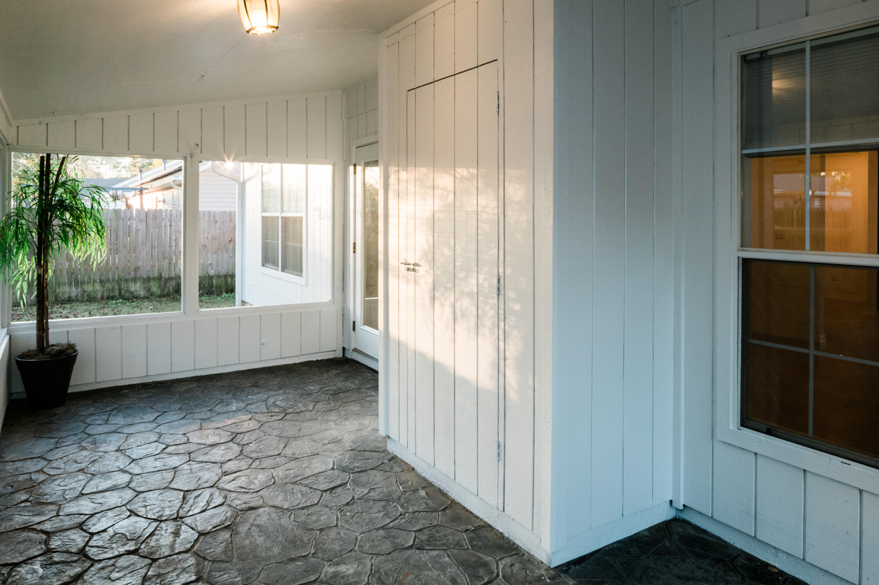 WYNNEHAVEN BEACH PATIO HOMES 2 - Residential