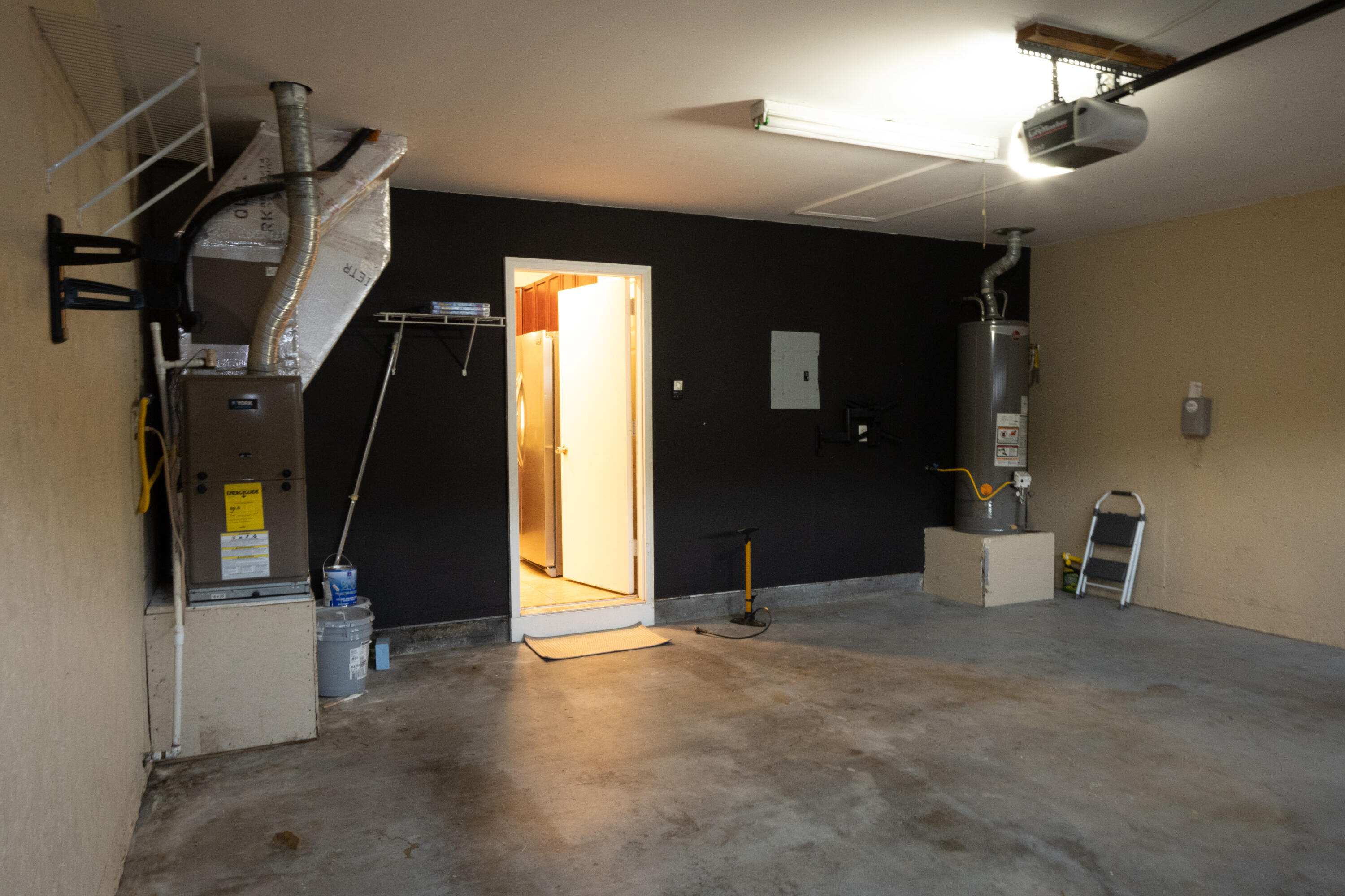 WYNNEHAVEN BEACH PATIO HOMES 2 - Residential