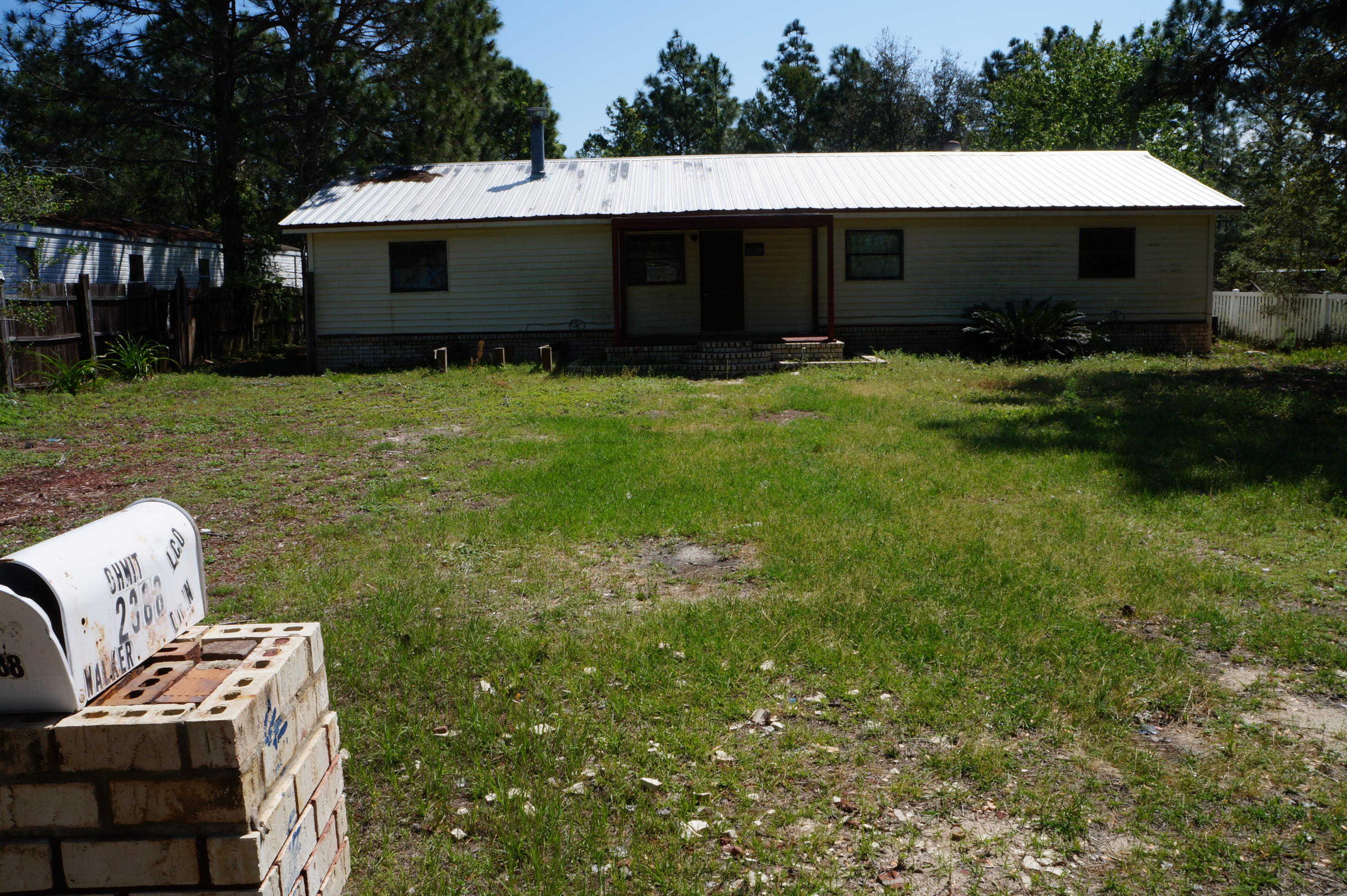 CRESCENT SHORES - Residential