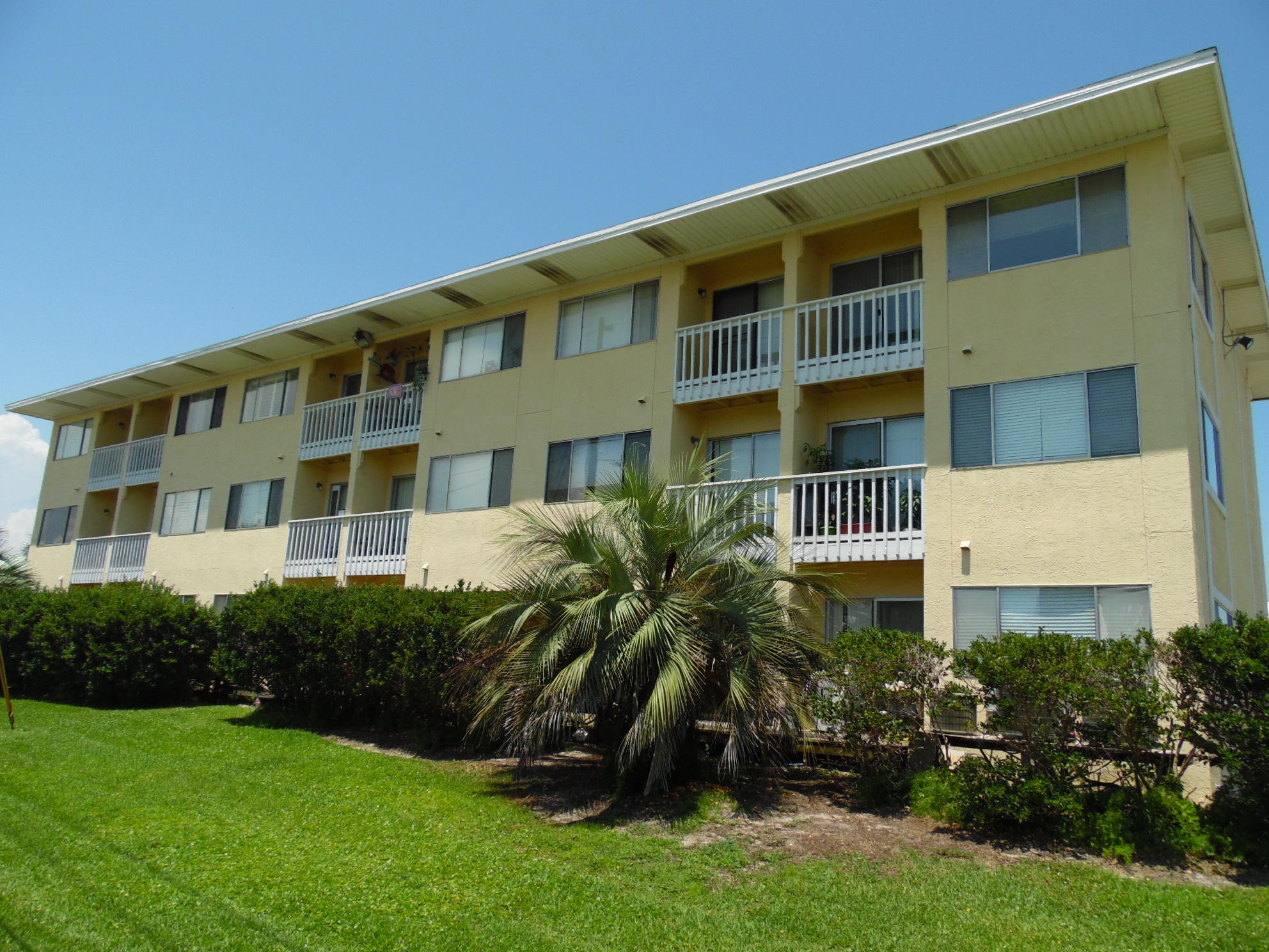 ISLAND HOME CONDO - Residential