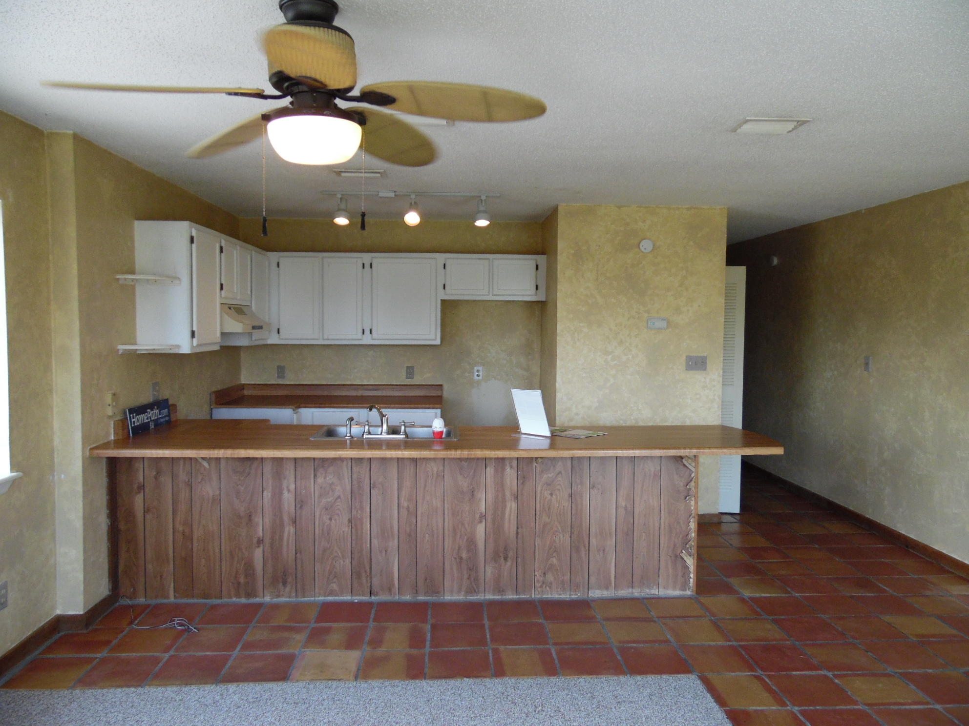 ISLAND HOME CONDO - Residential