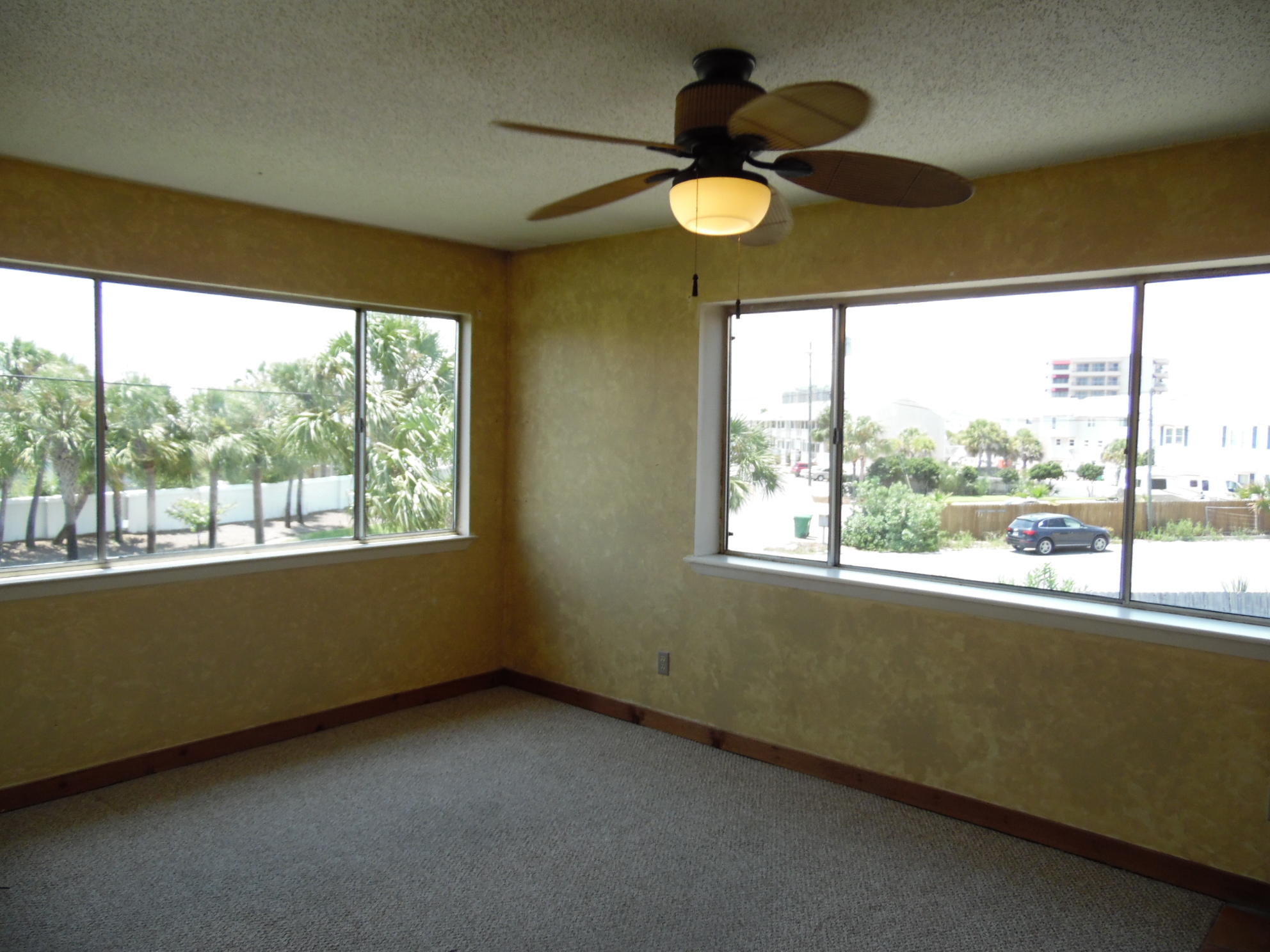 ISLAND HOME CONDO - Residential