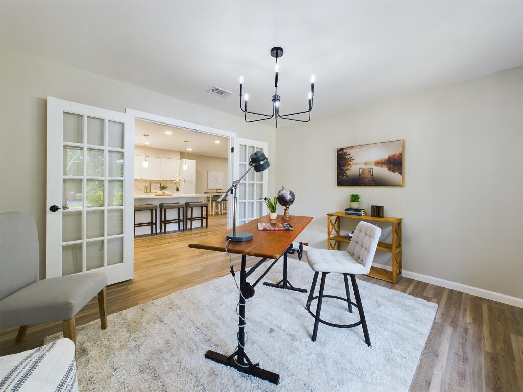 CAMPBELL ADDN TO CRESTVIEW - Residential