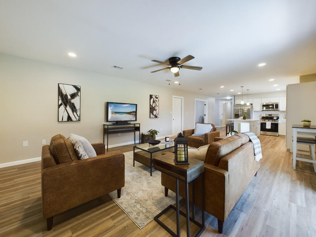 CAMPBELL ADDN TO CRESTVIEW - Residential