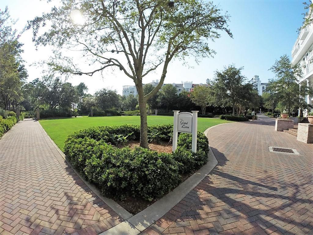 BAHIA CONDO - Residential