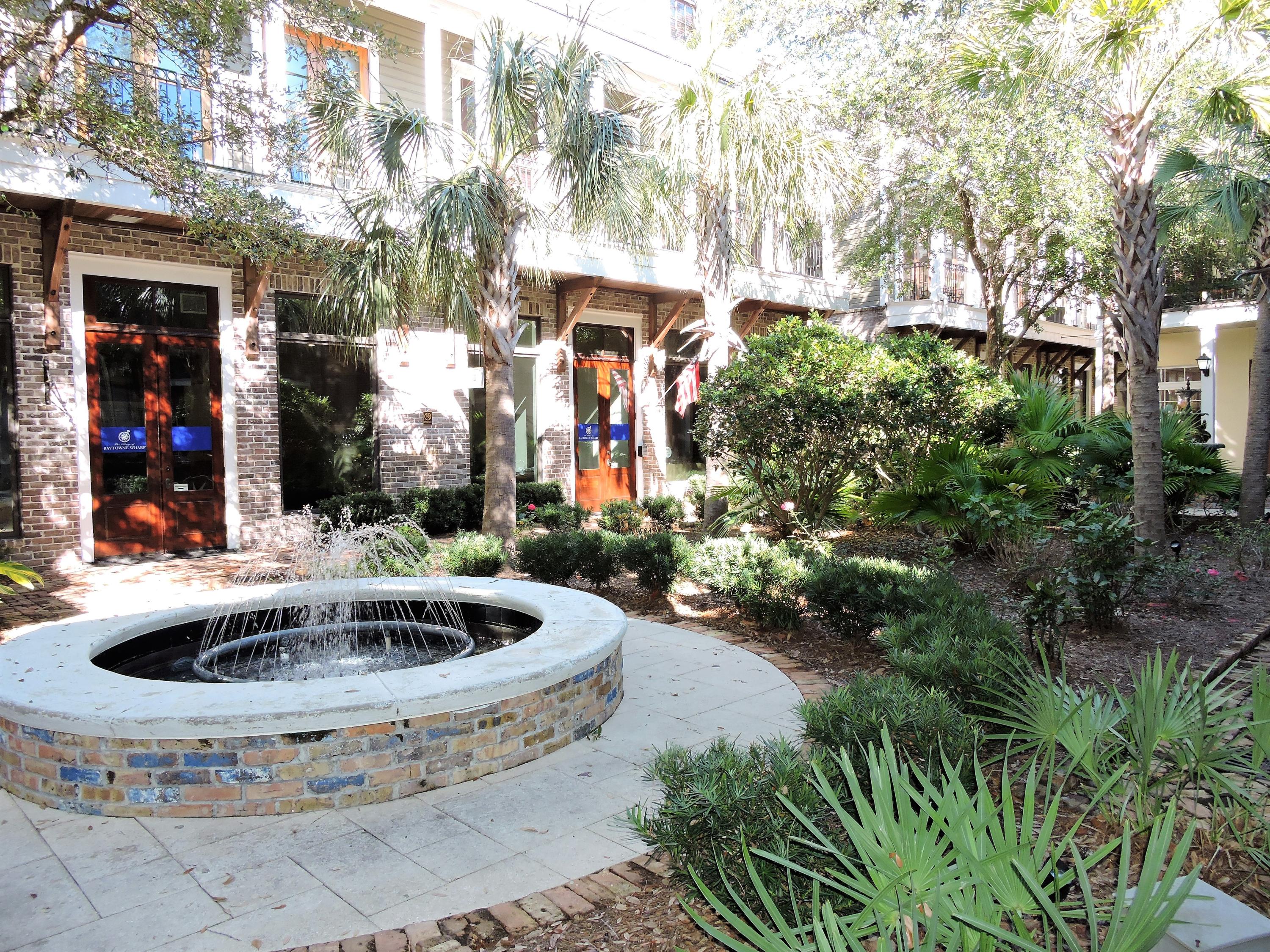 BAHIA CONDO - Residential